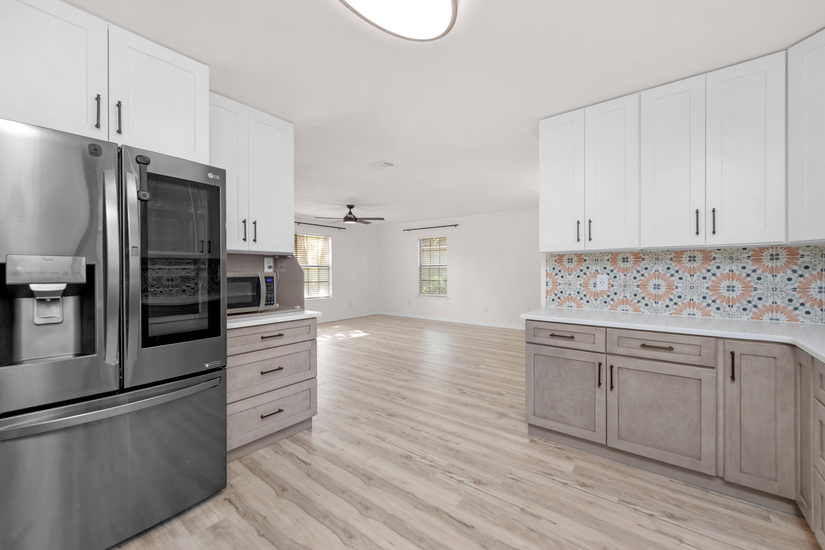 SHADY LANE - Residential