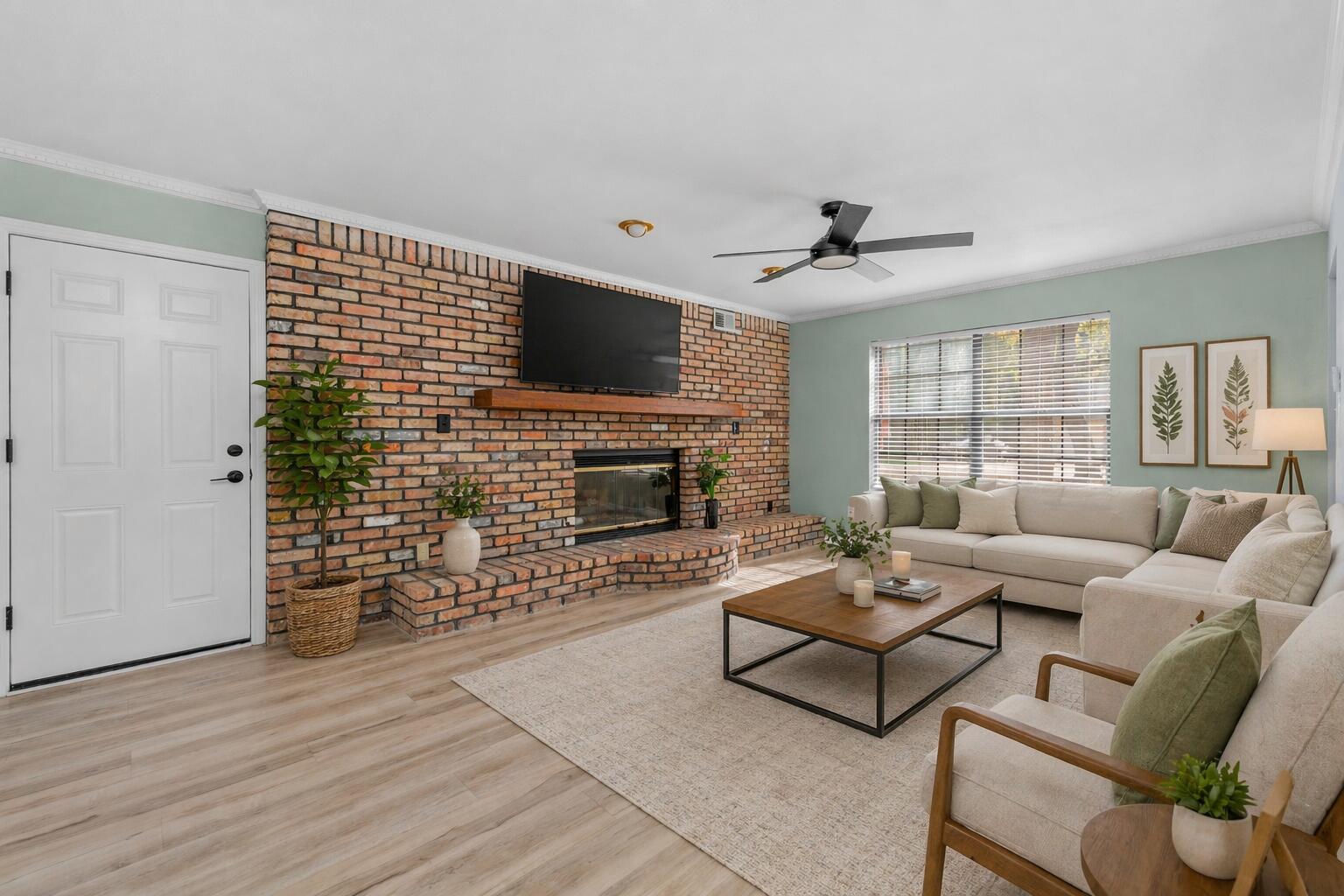 SHADY LANE - Residential