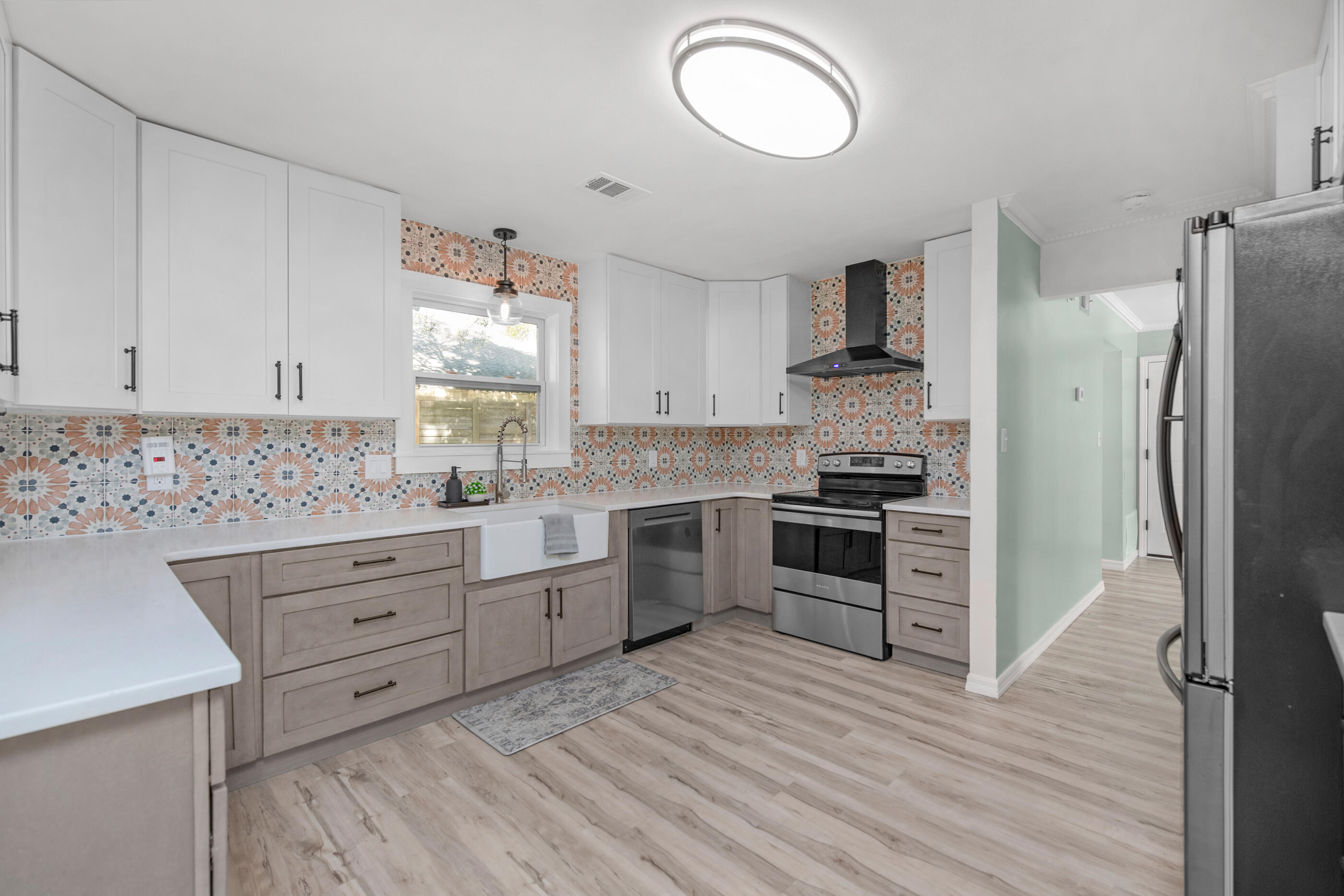 SHADY LANE - Residential