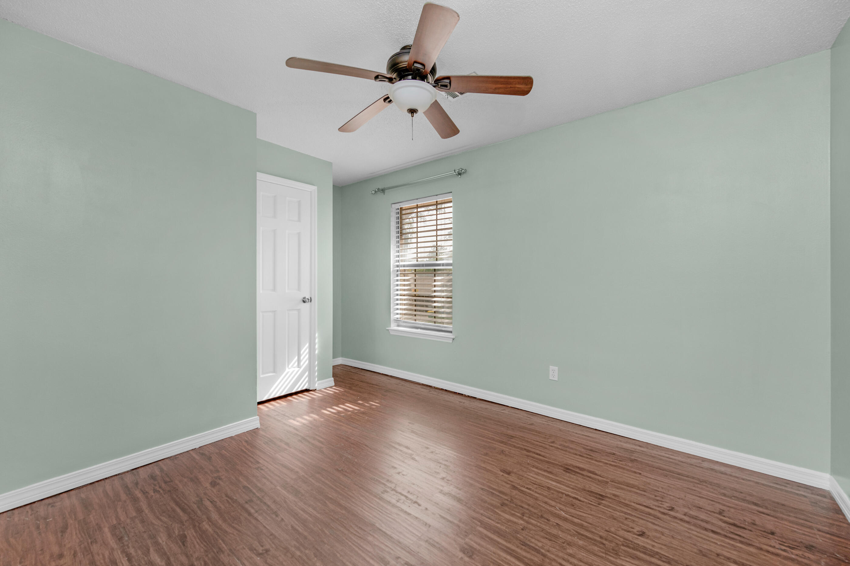 SHADY LANE - Residential