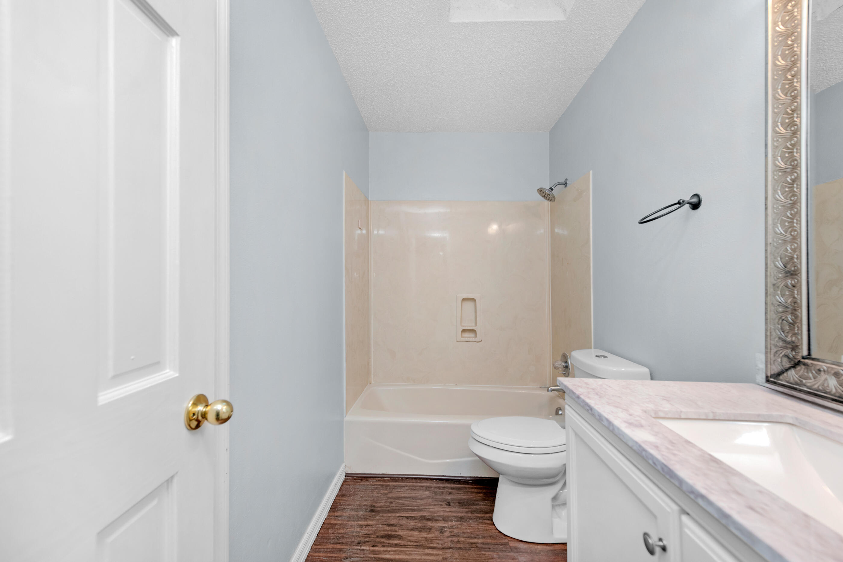 SHADY LANE - Residential