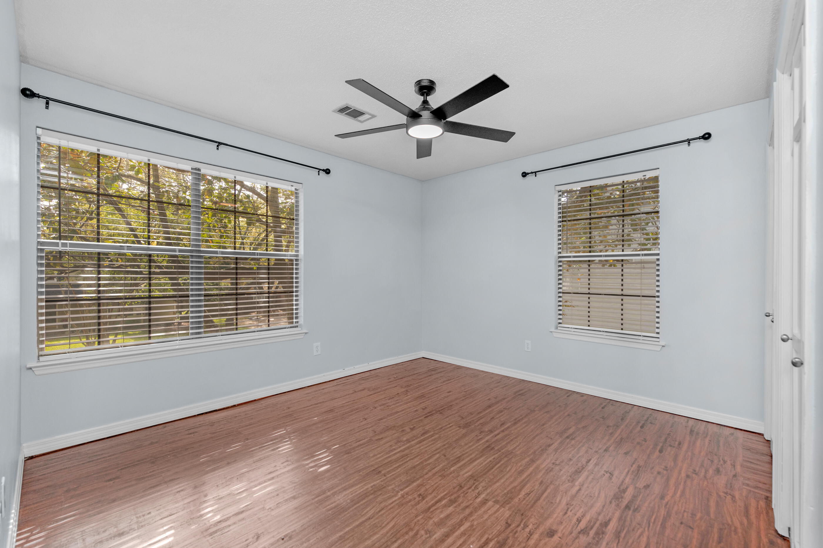 SHADY LANE - Residential