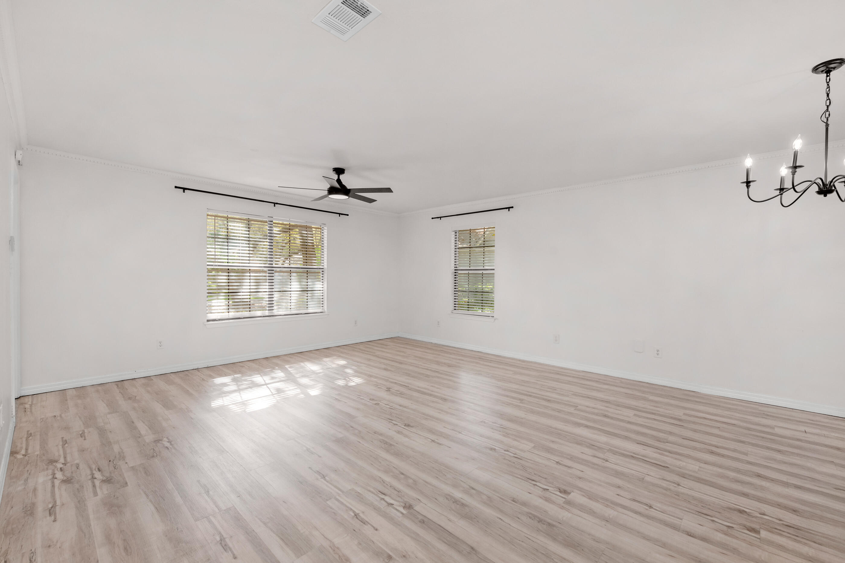 SHADY LANE - Residential