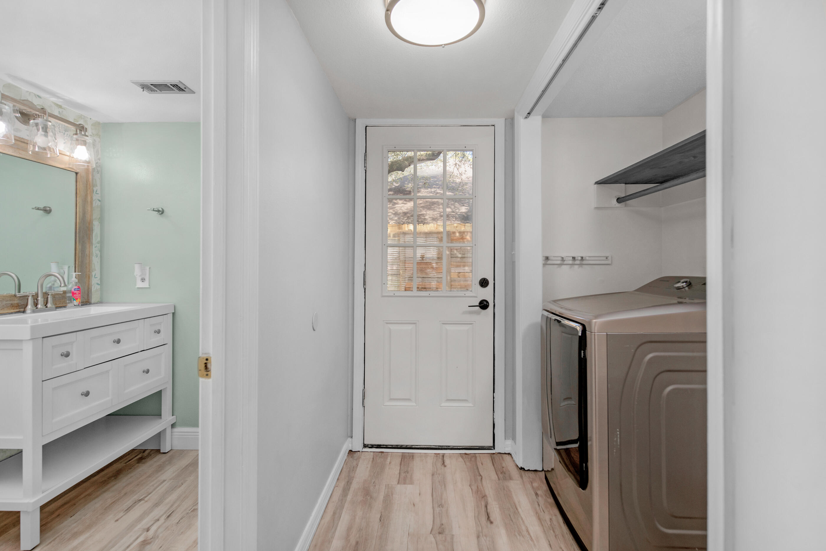 SHADY LANE - Residential