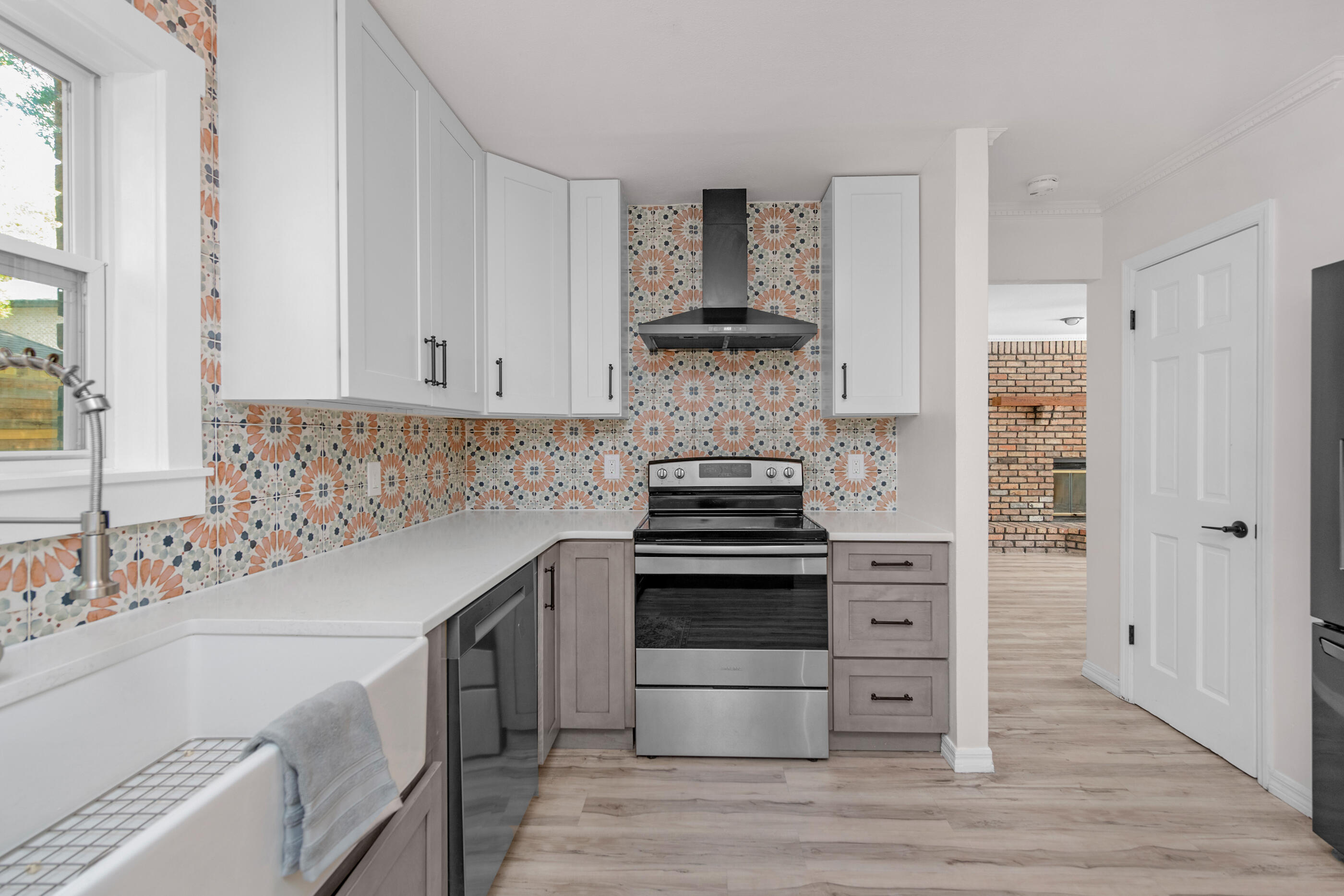 SHADY LANE - Residential