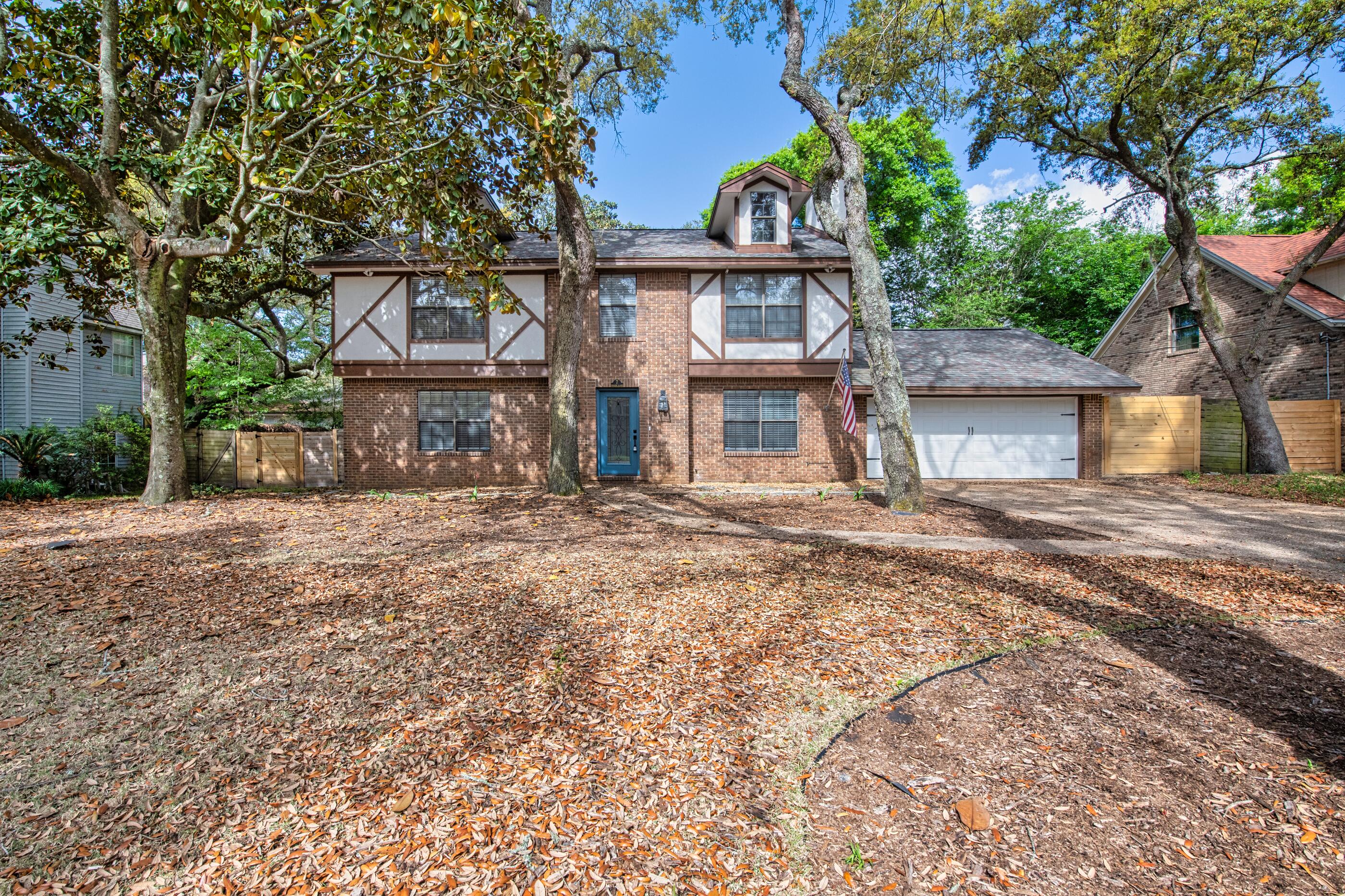 SHADY LANE - Residential