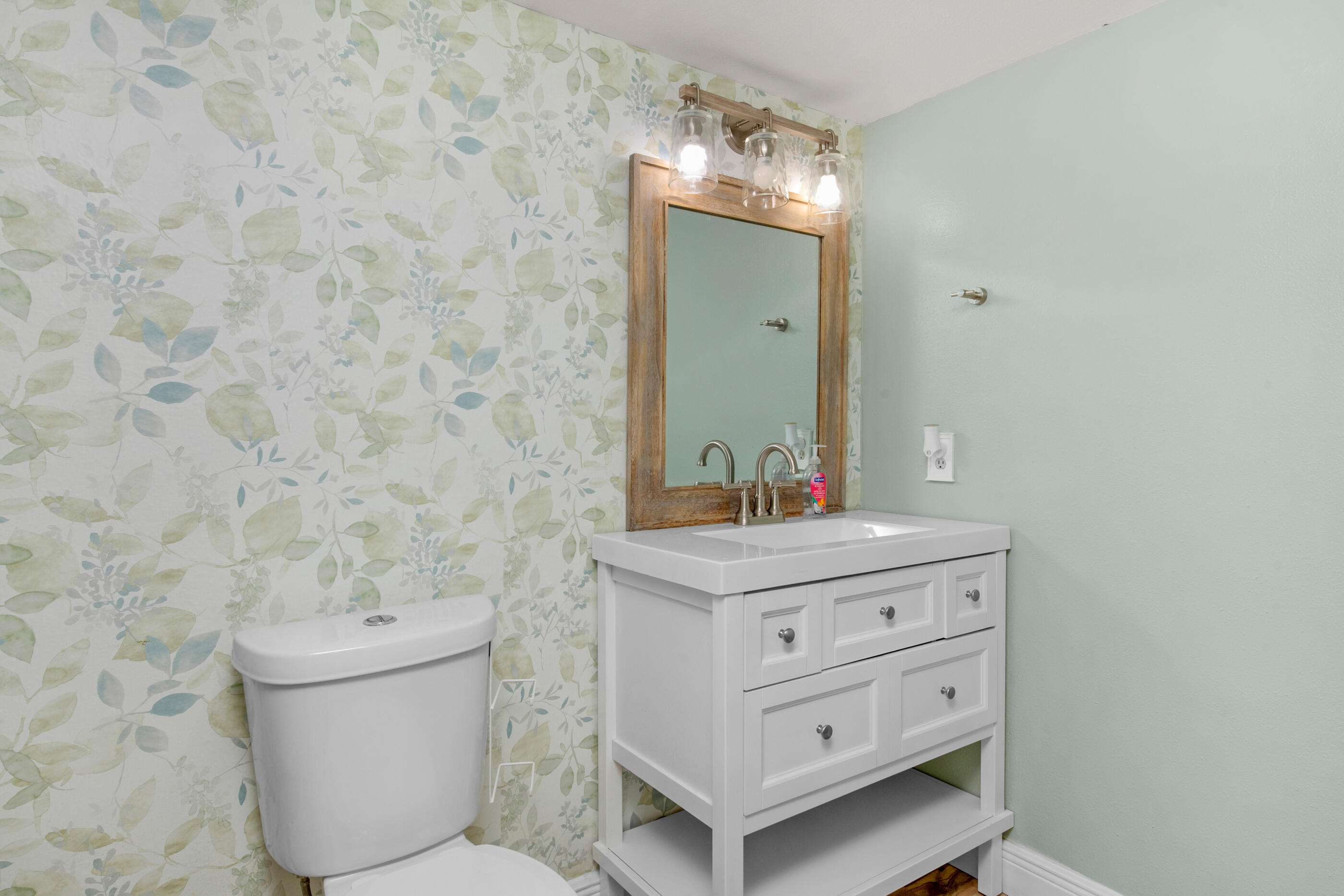 SHADY LANE - Residential