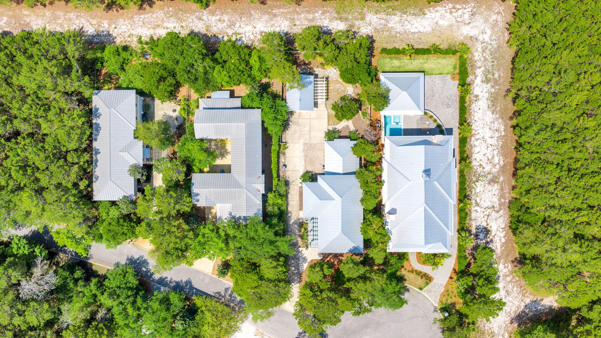 THE LANDING AT CAMP CREEK - Residential