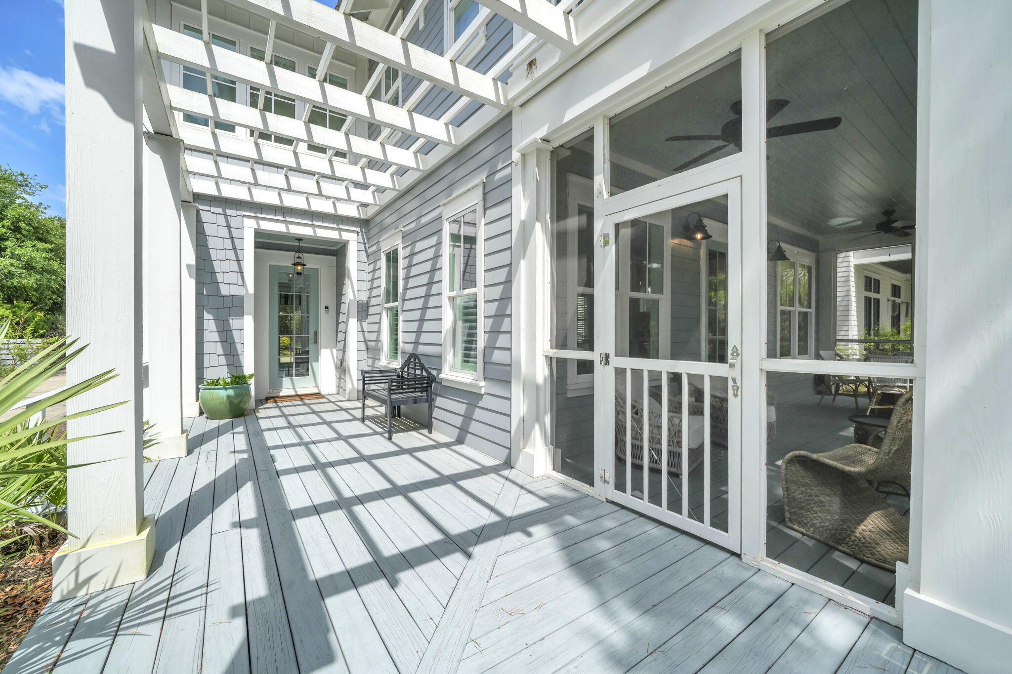 THE LANDING AT CAMP CREEK - Residential