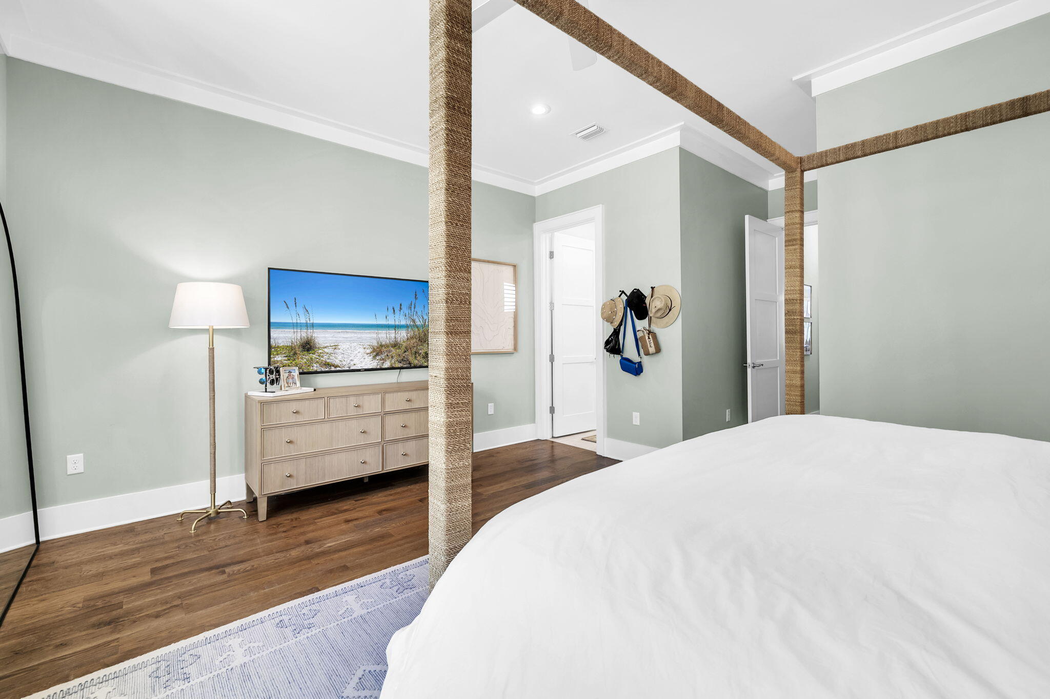 THE LANDING AT CAMP CREEK - Residential