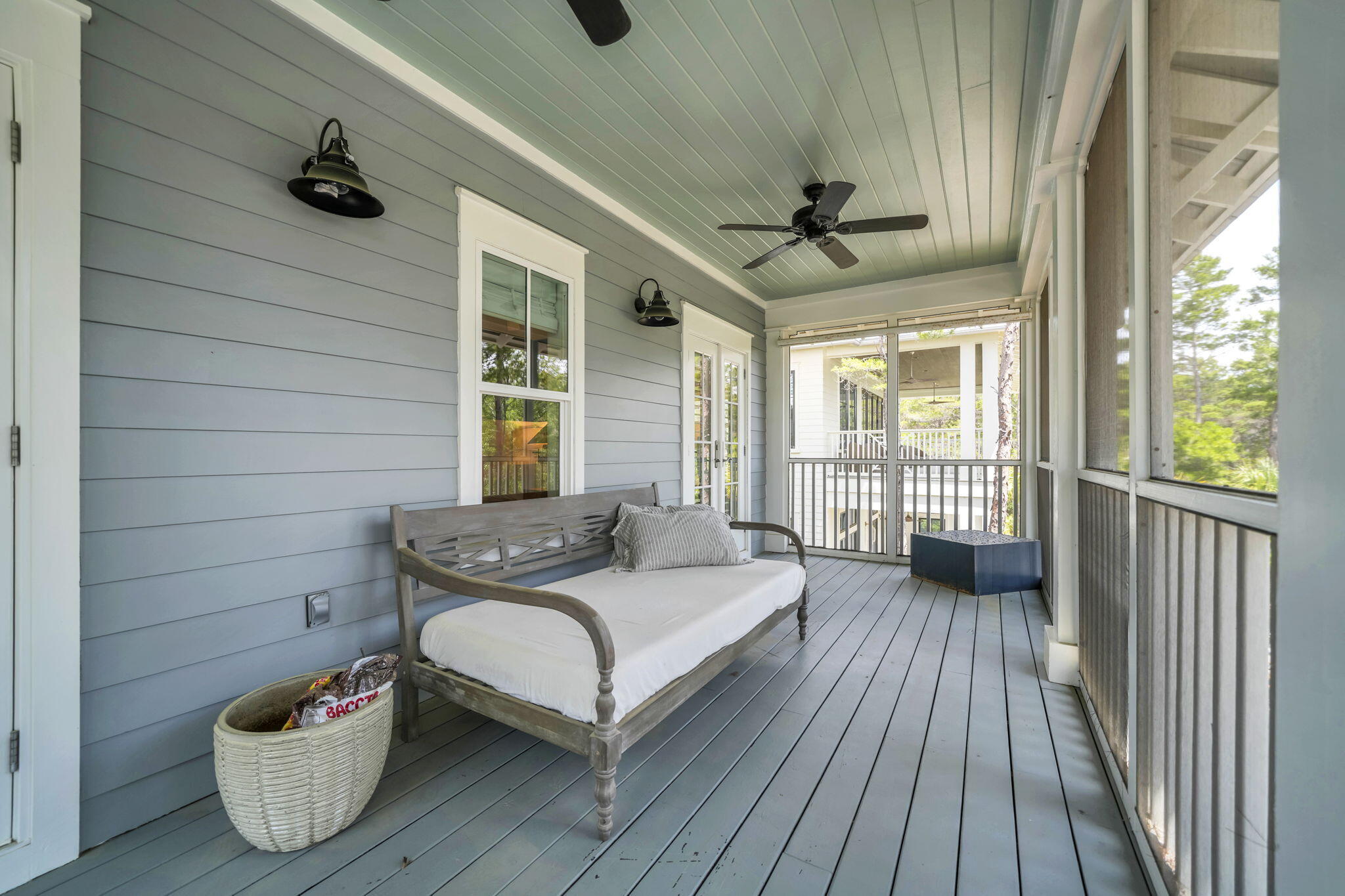 THE LANDING AT CAMP CREEK - Residential