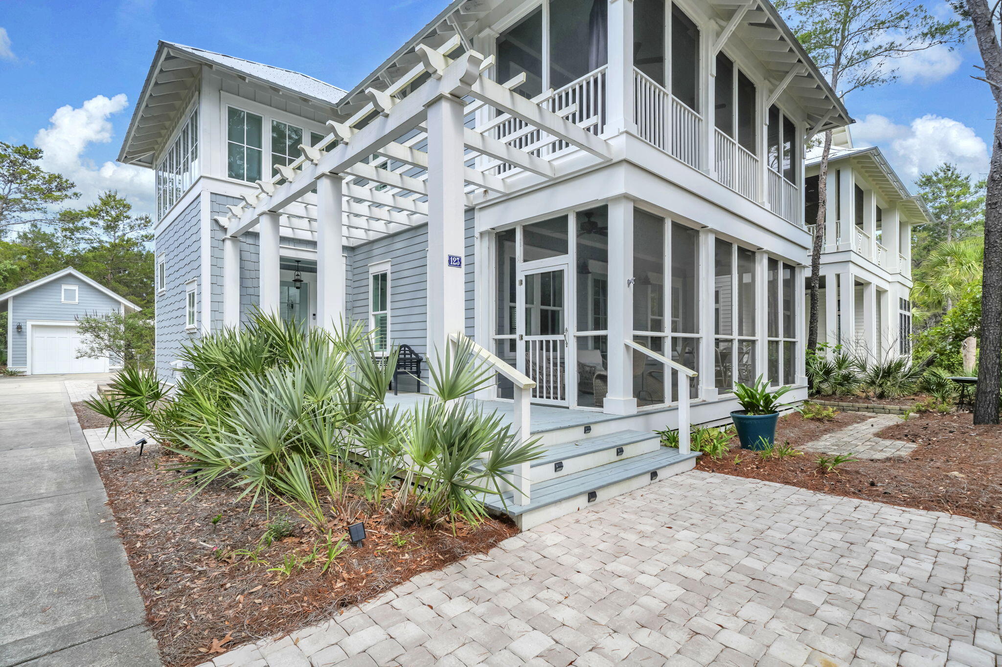 THE LANDING AT CAMP CREEK - Residential