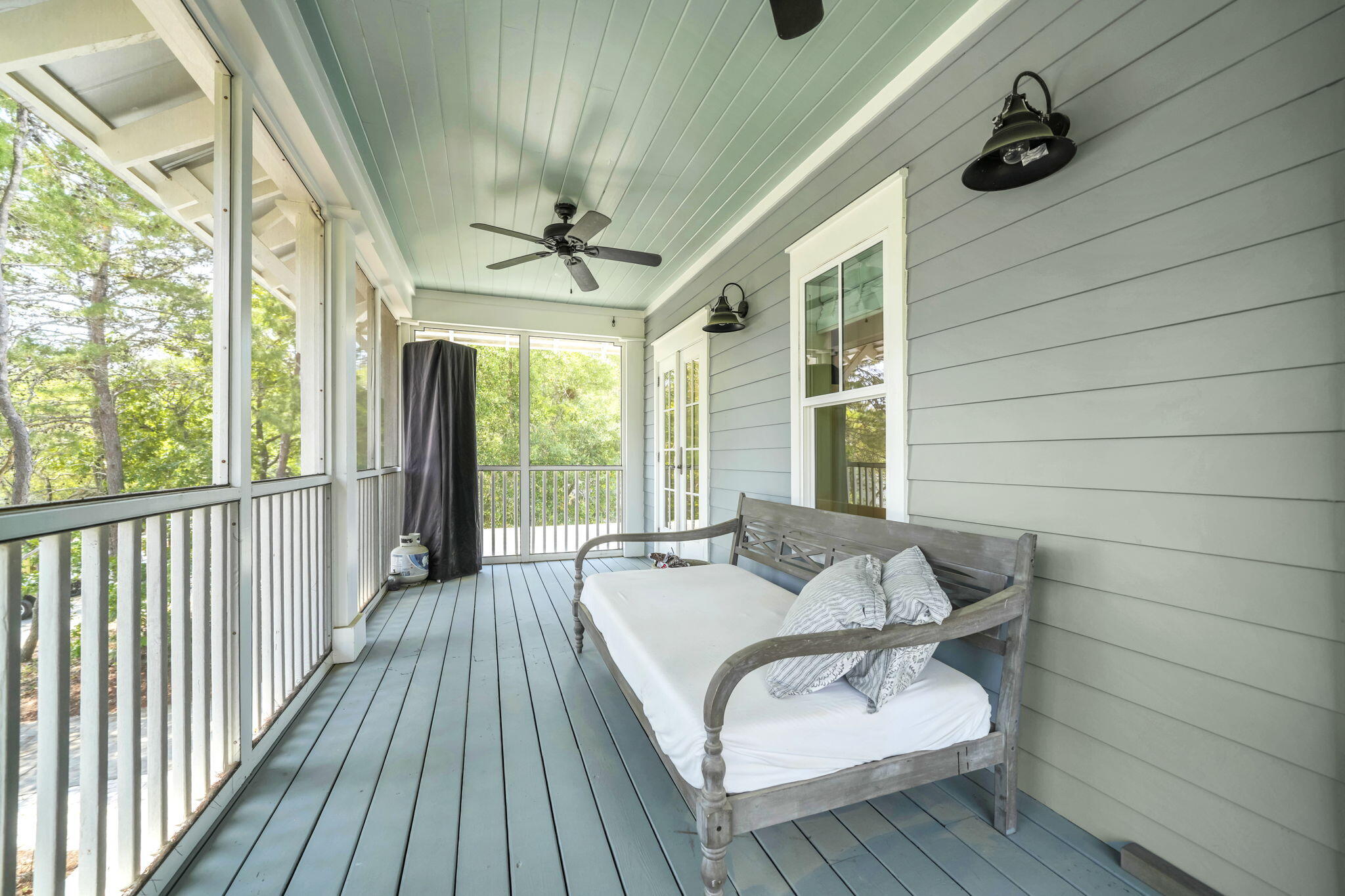 THE LANDING AT CAMP CREEK - Residential
