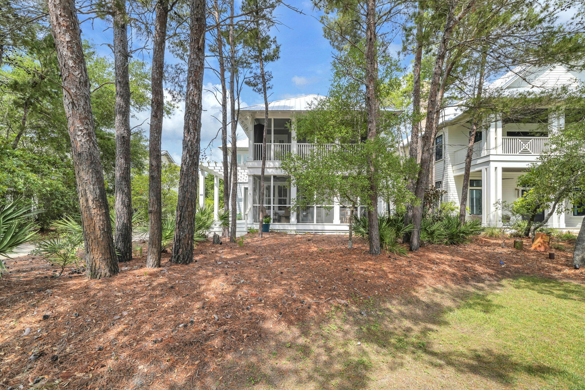 THE LANDING AT CAMP CREEK - Residential