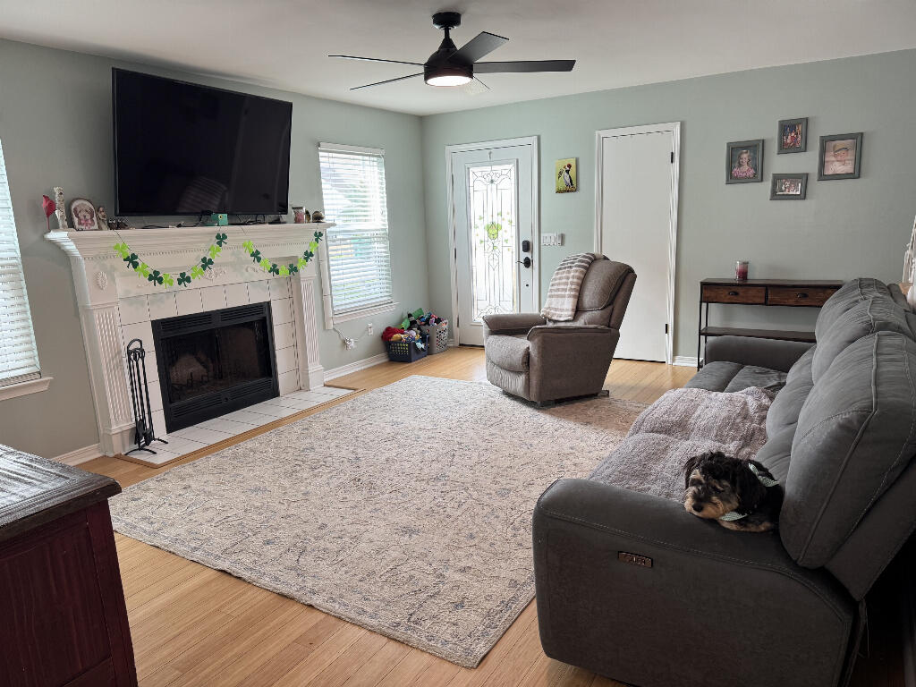 SANDY RIDGE ESTATES - Residential