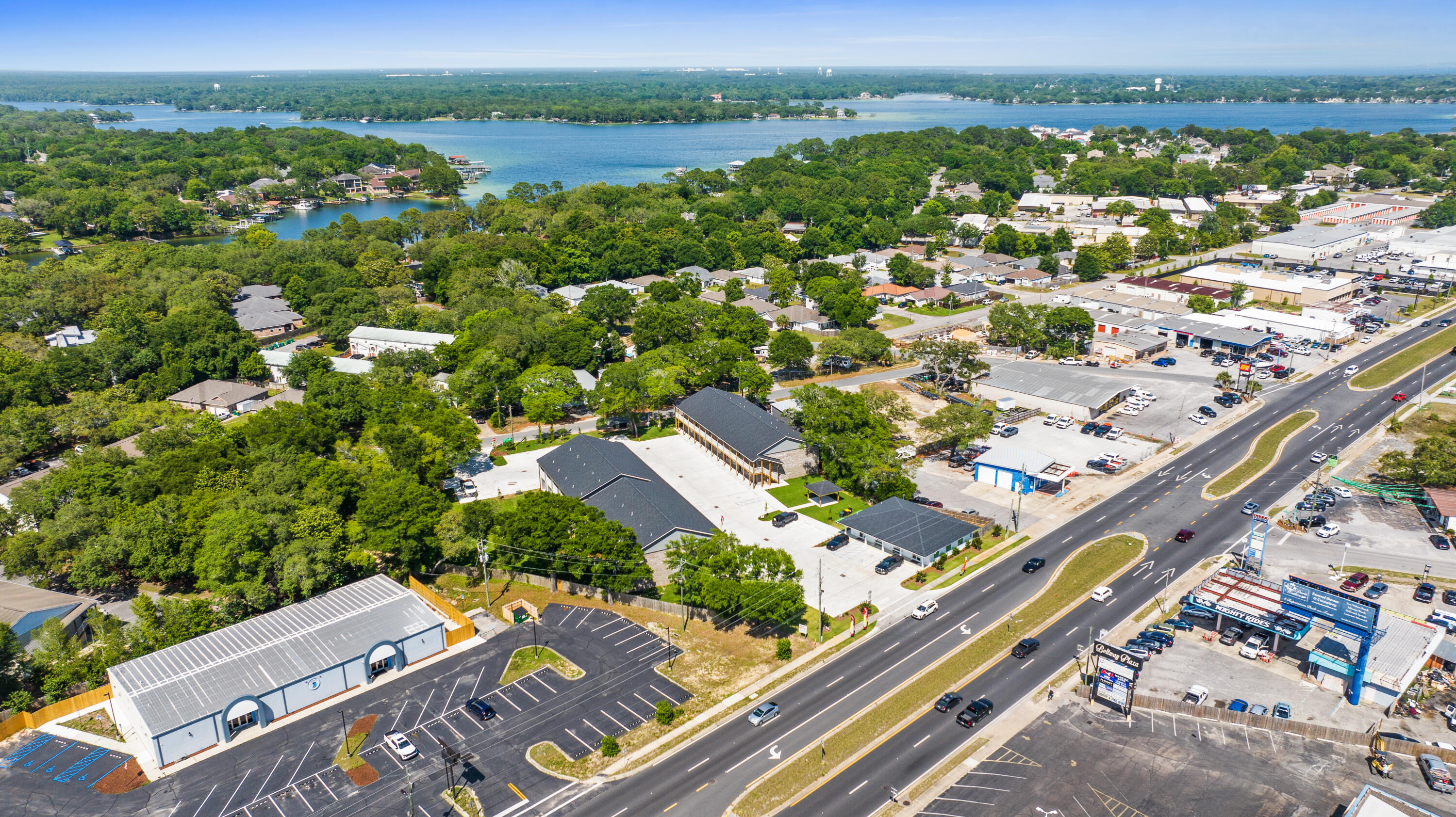 BARROW APARTMENTS - Residential Lease