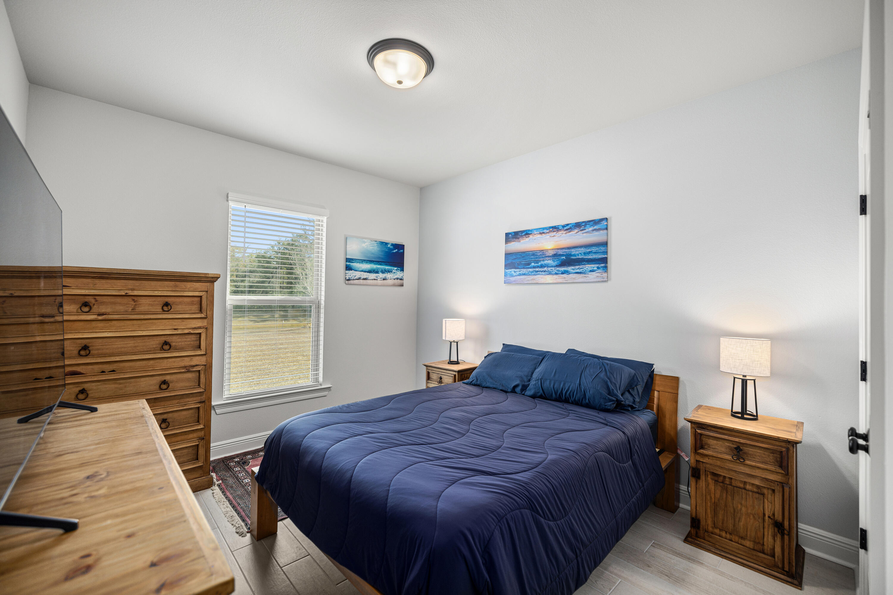 HAMMOCK BAY - BIRD SONG - Residential