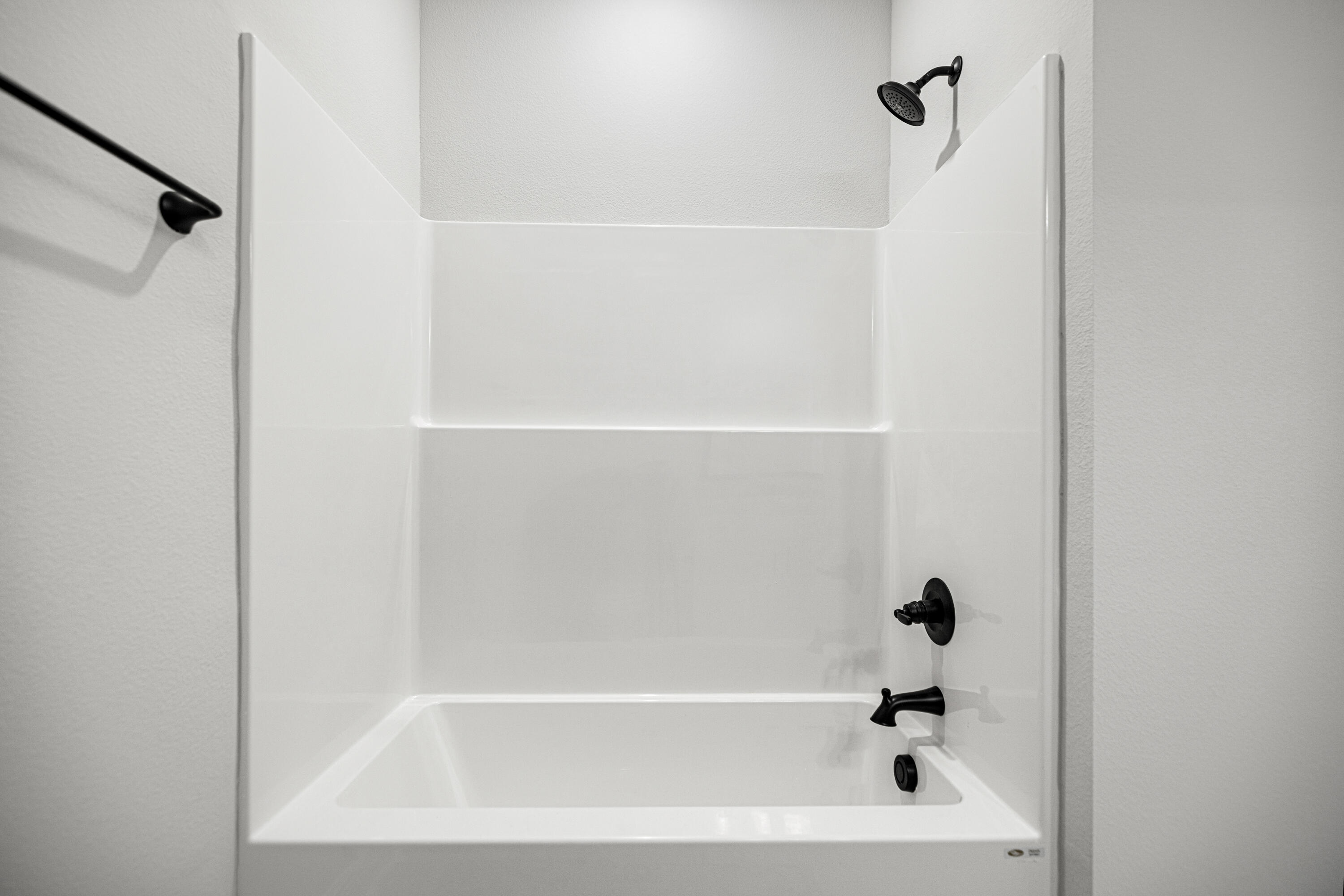 HAMMOCK BAY - BIRD SONG - Residential