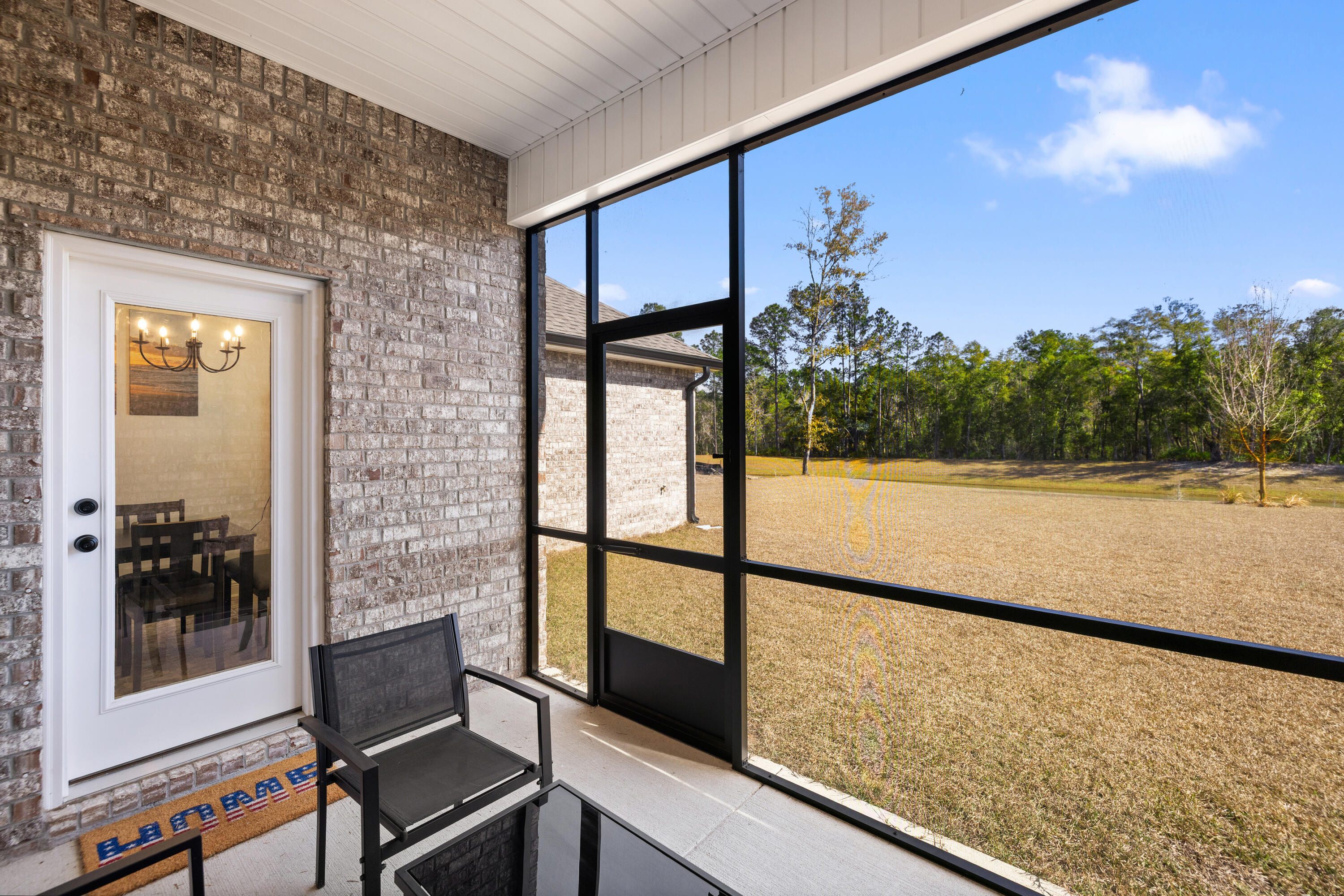 HAMMOCK BAY - BIRD SONG - Residential