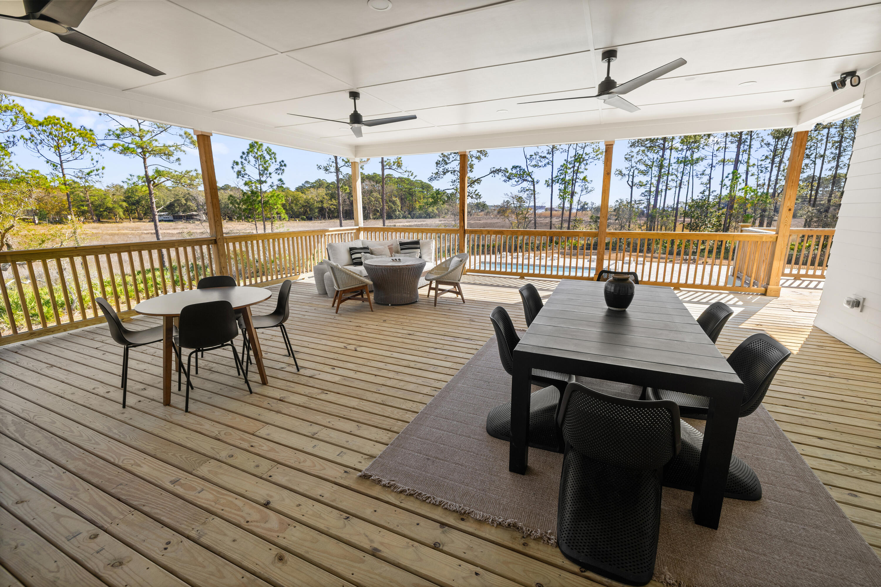 HAMMOCK BAY - BIRD SONG - Residential