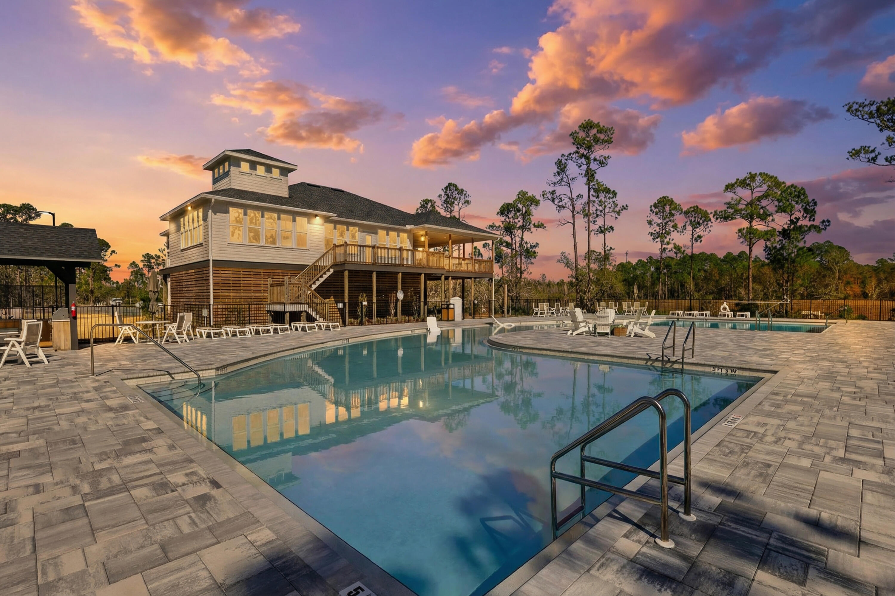 HAMMOCK BAY - BIRD SONG - Residential