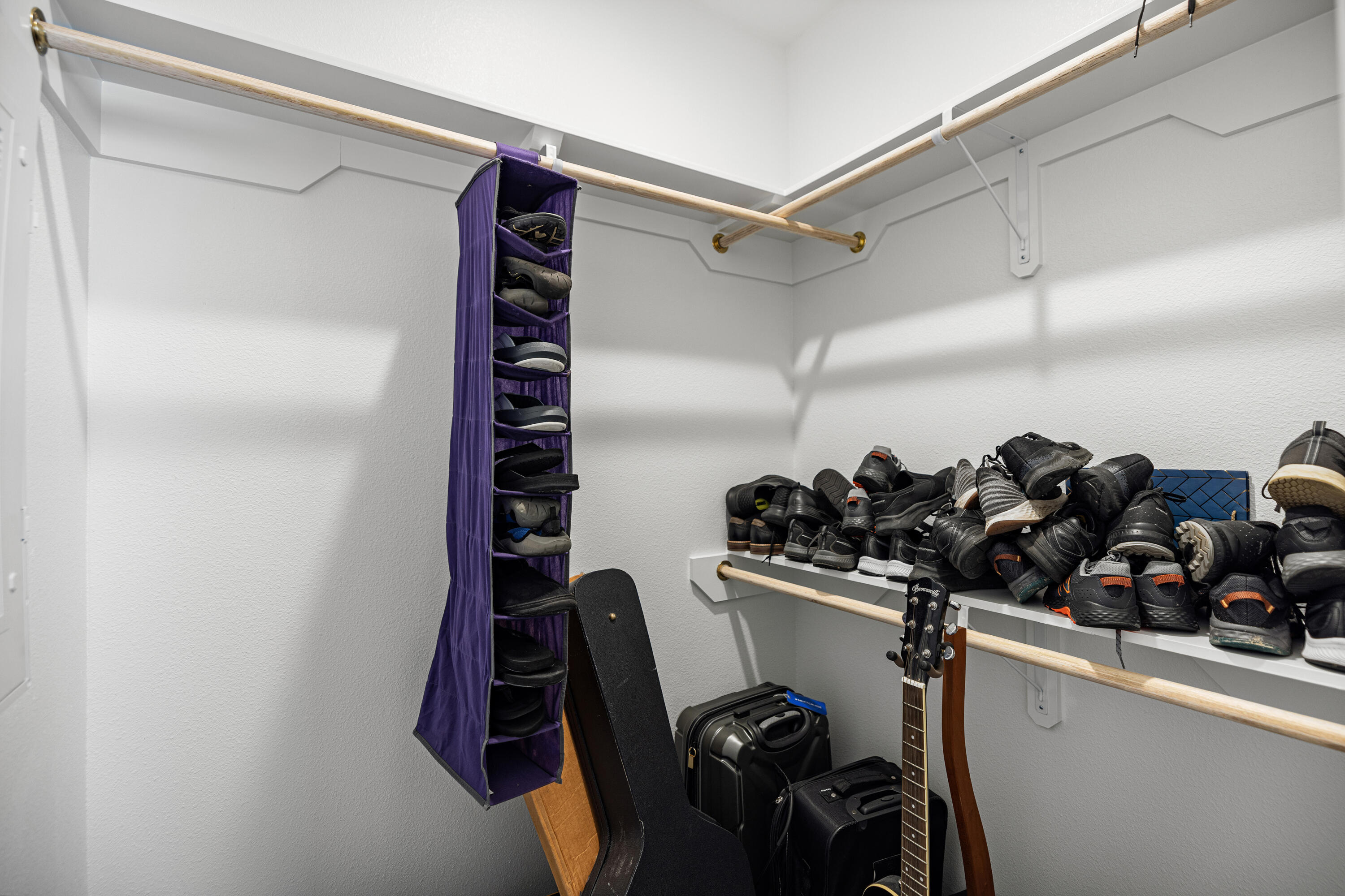 HAMMOCK BAY - BIRD SONG - Residential