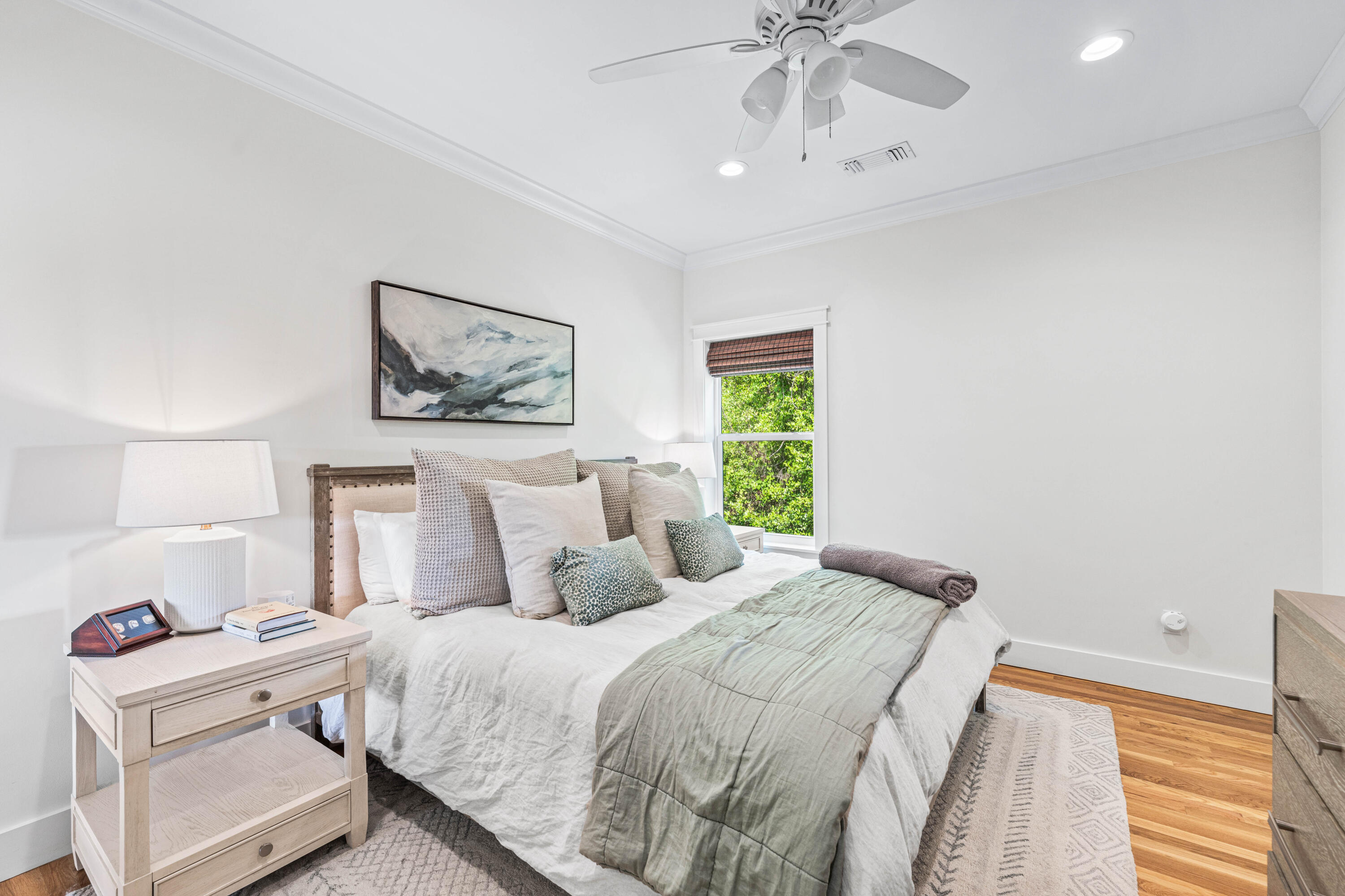 MAGNOLIA BEACH - Residential