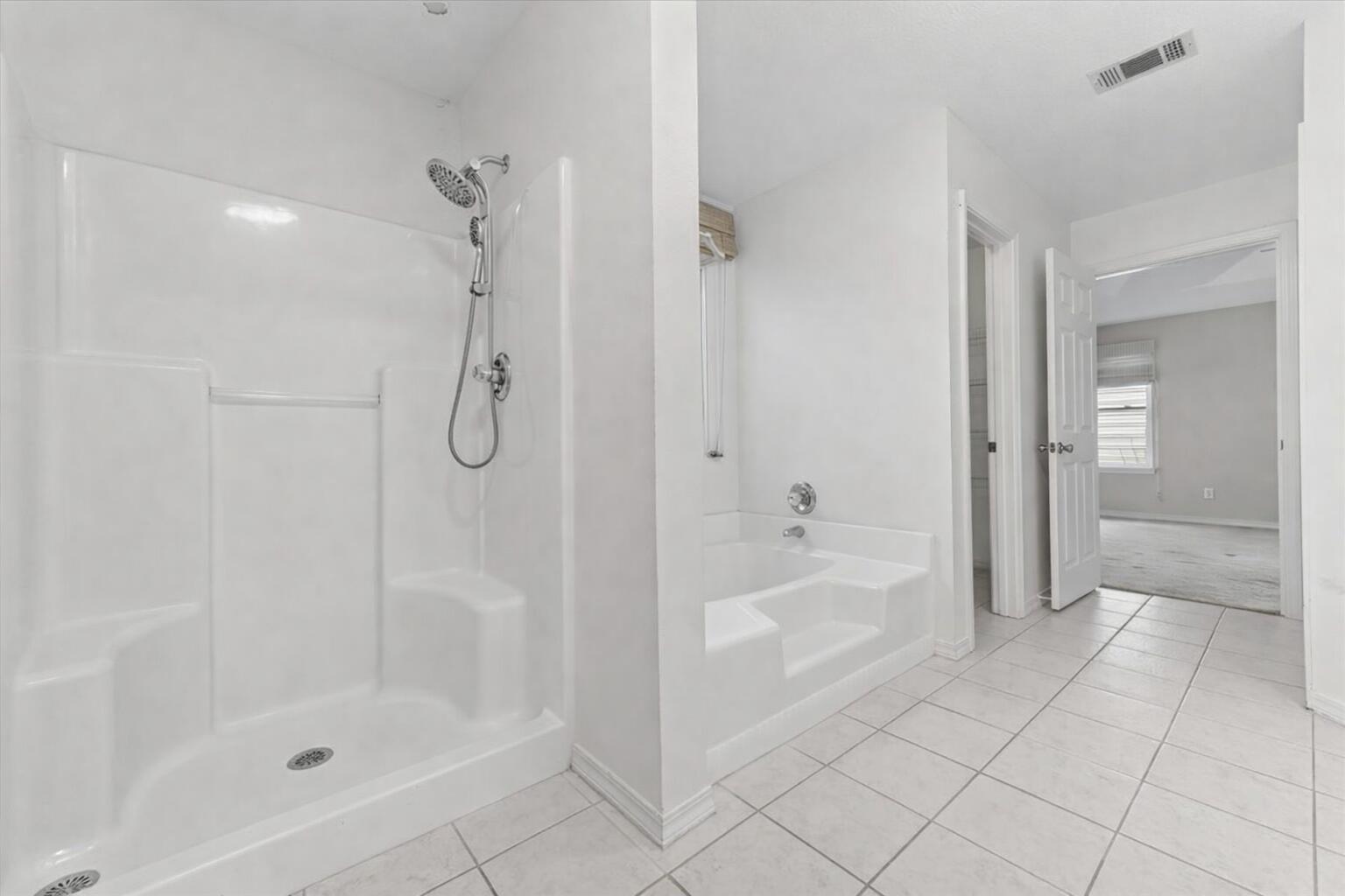 LILLIAN WOODS - Residential