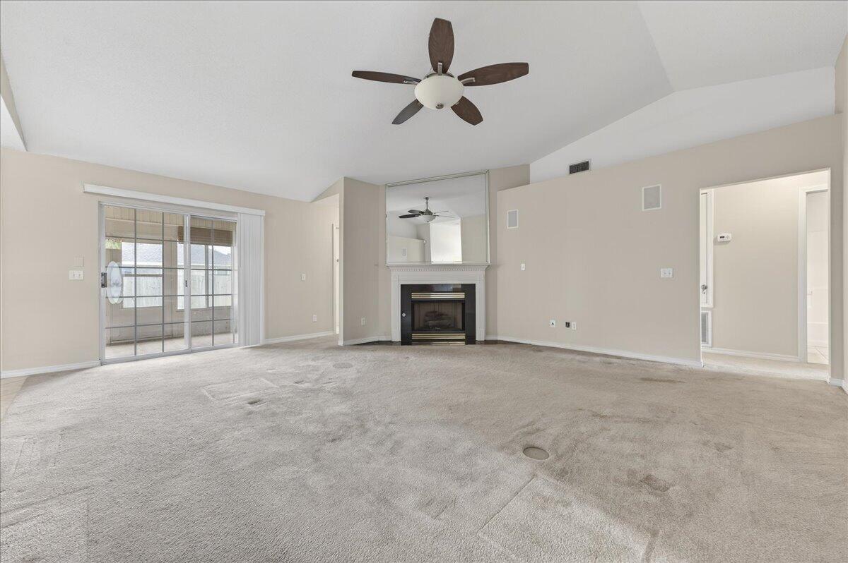 LILLIAN WOODS - Residential