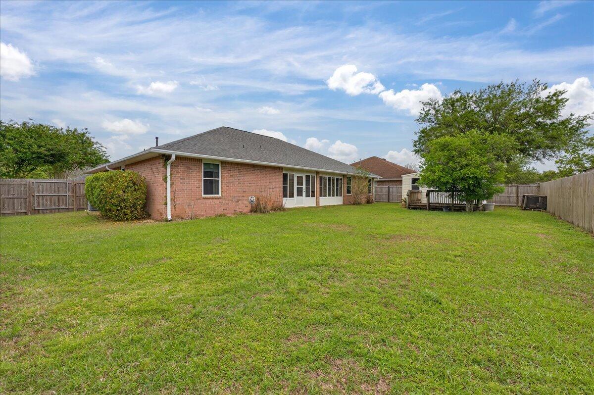 LILLIAN WOODS - Residential