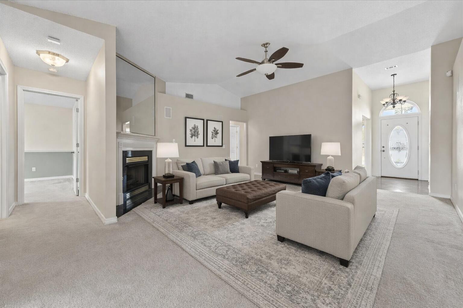 LILLIAN WOODS - Residential