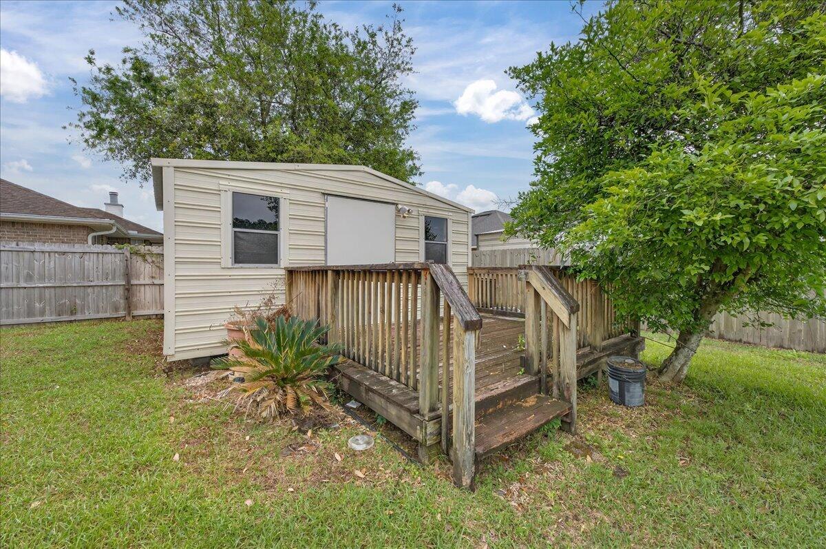 LILLIAN WOODS - Residential