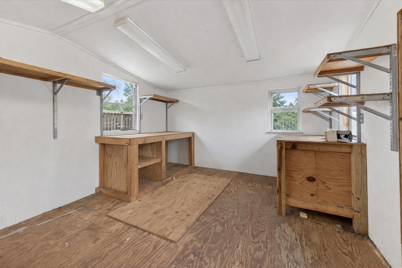 LILLIAN WOODS - Residential