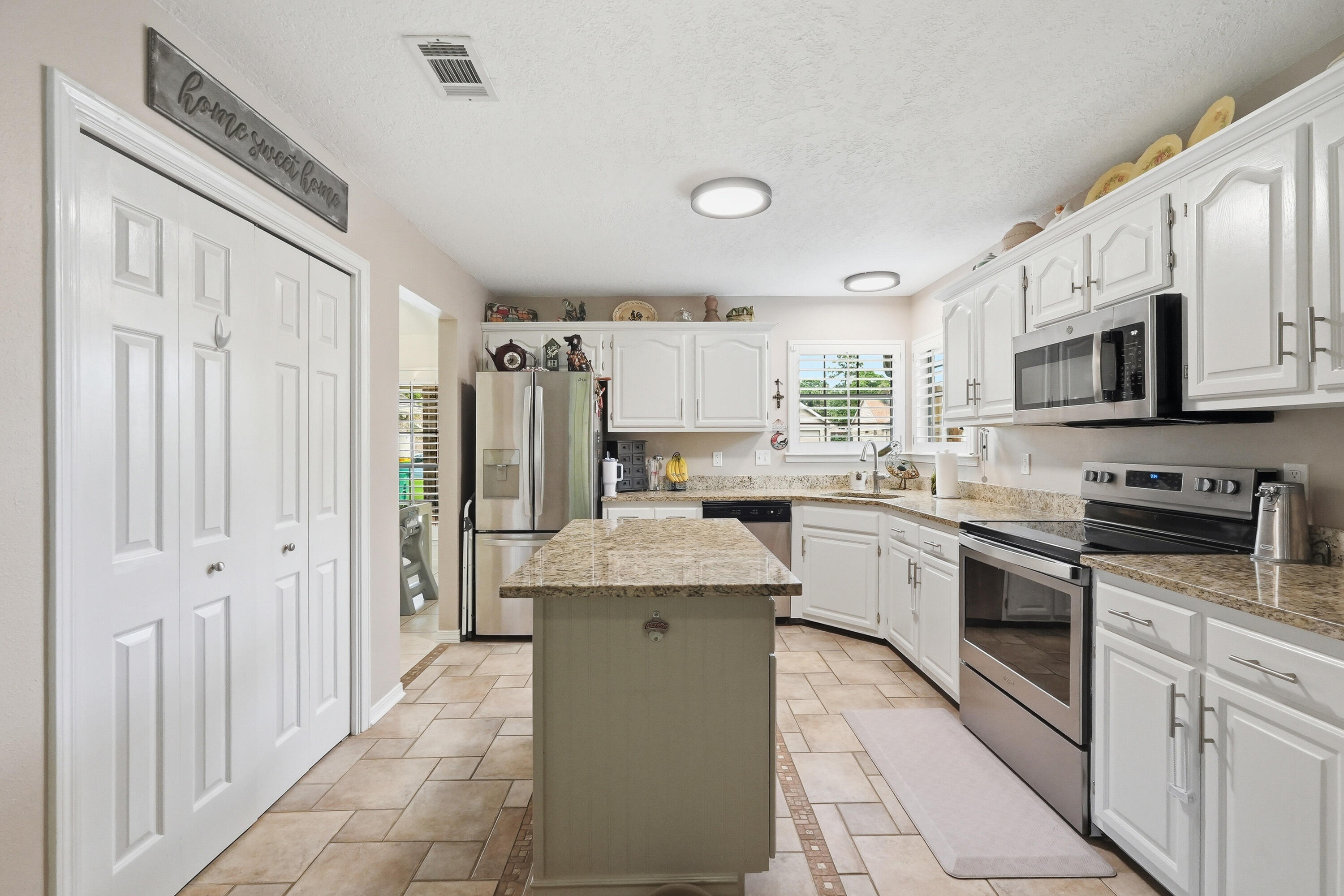 OVERBROOK 2ND ADDN - Residential