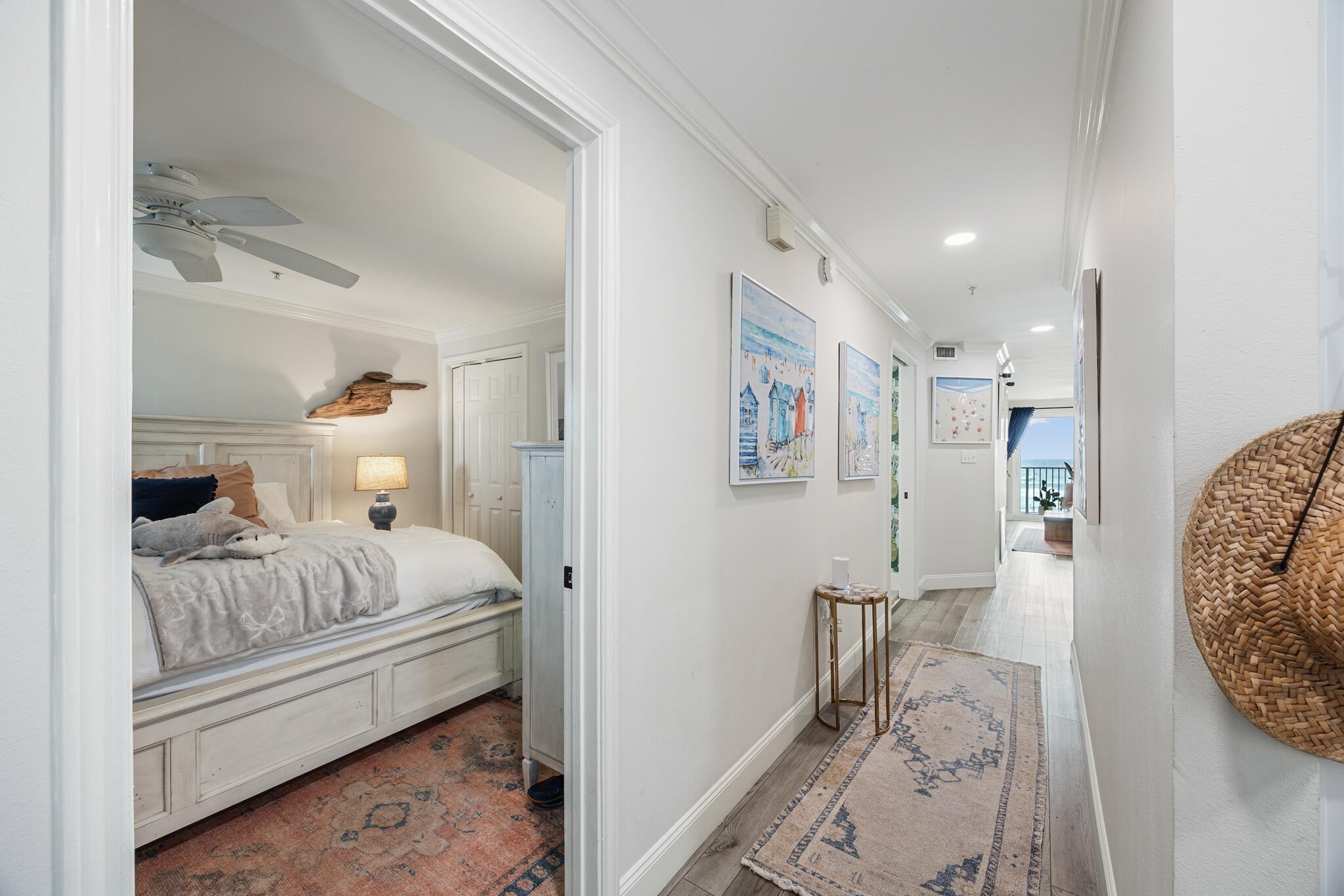 670 Nautilus Court 202