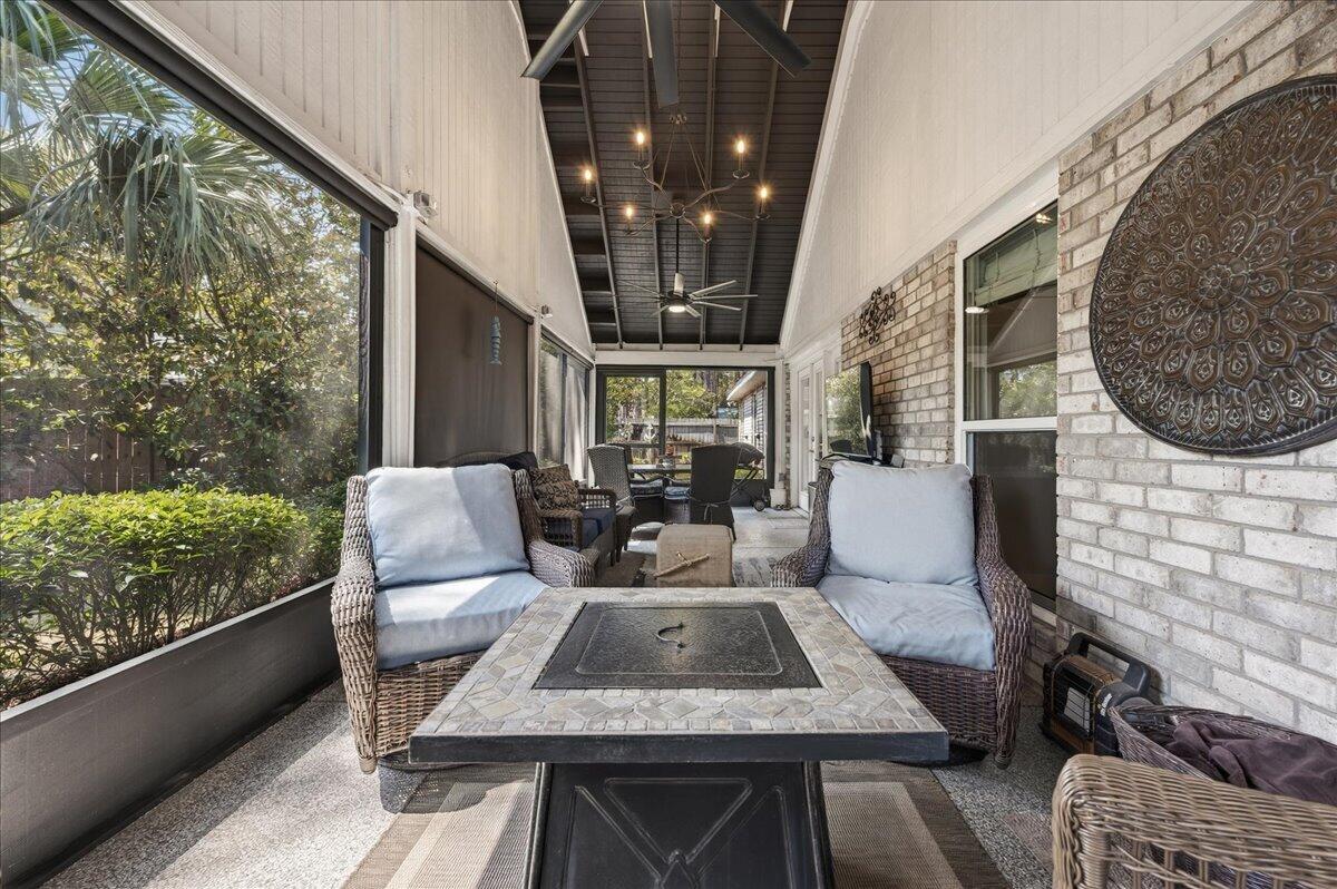 BAYBRIDGE S/D - Residential