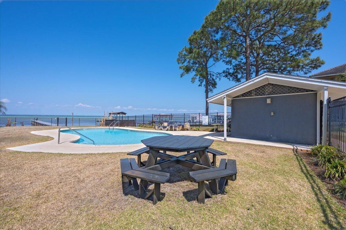 BAYBRIDGE S/D - Residential