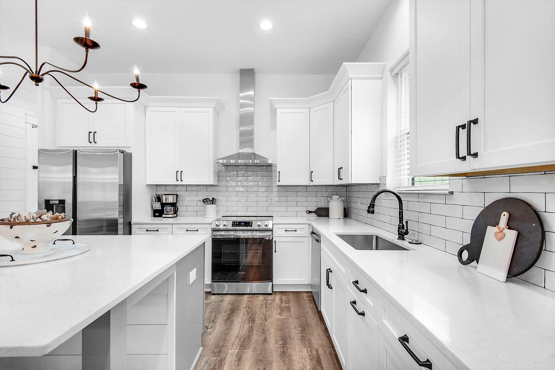 CRYSTAL BEACH - Residential