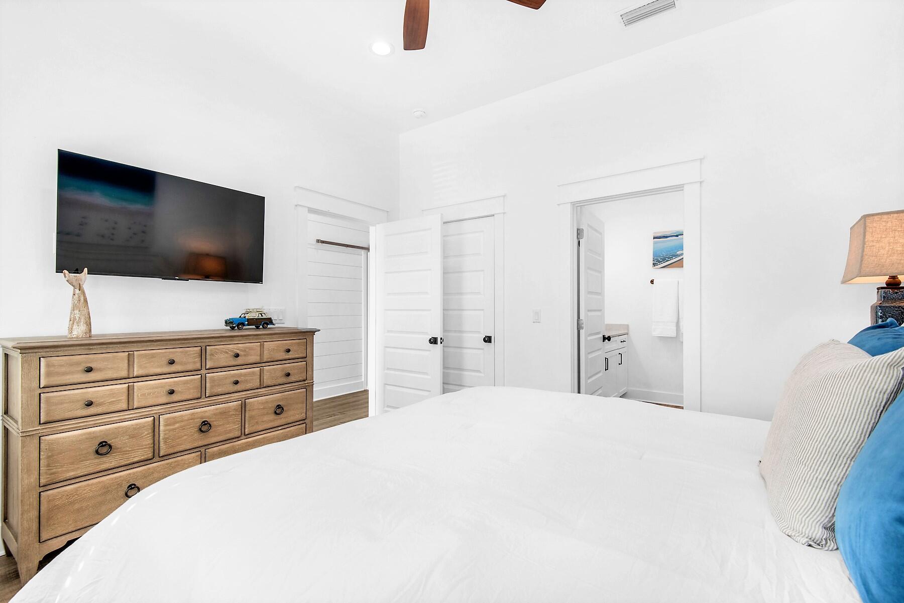 CRYSTAL BEACH - Residential