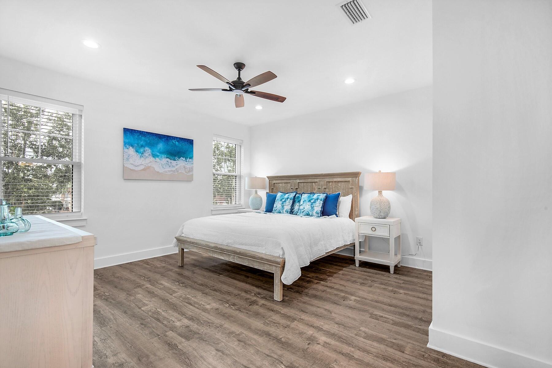 CRYSTAL BEACH - Residential