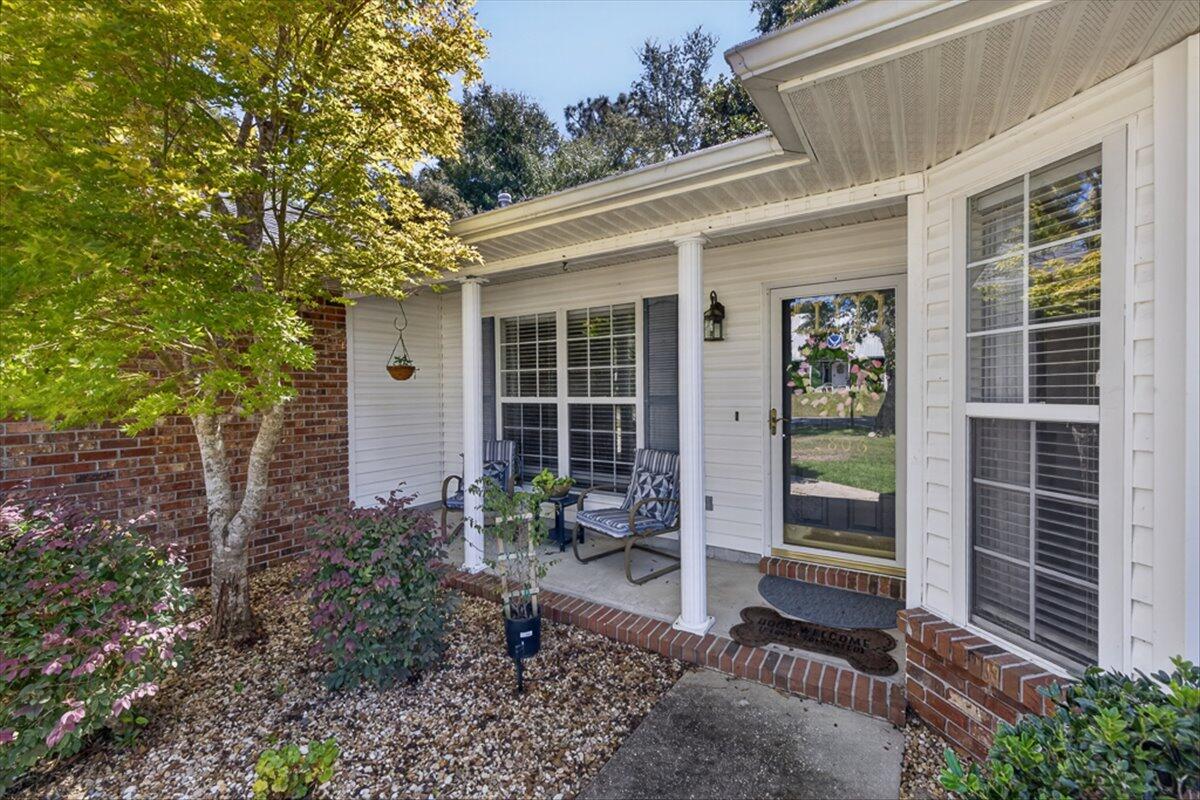 2806 Ping Lane