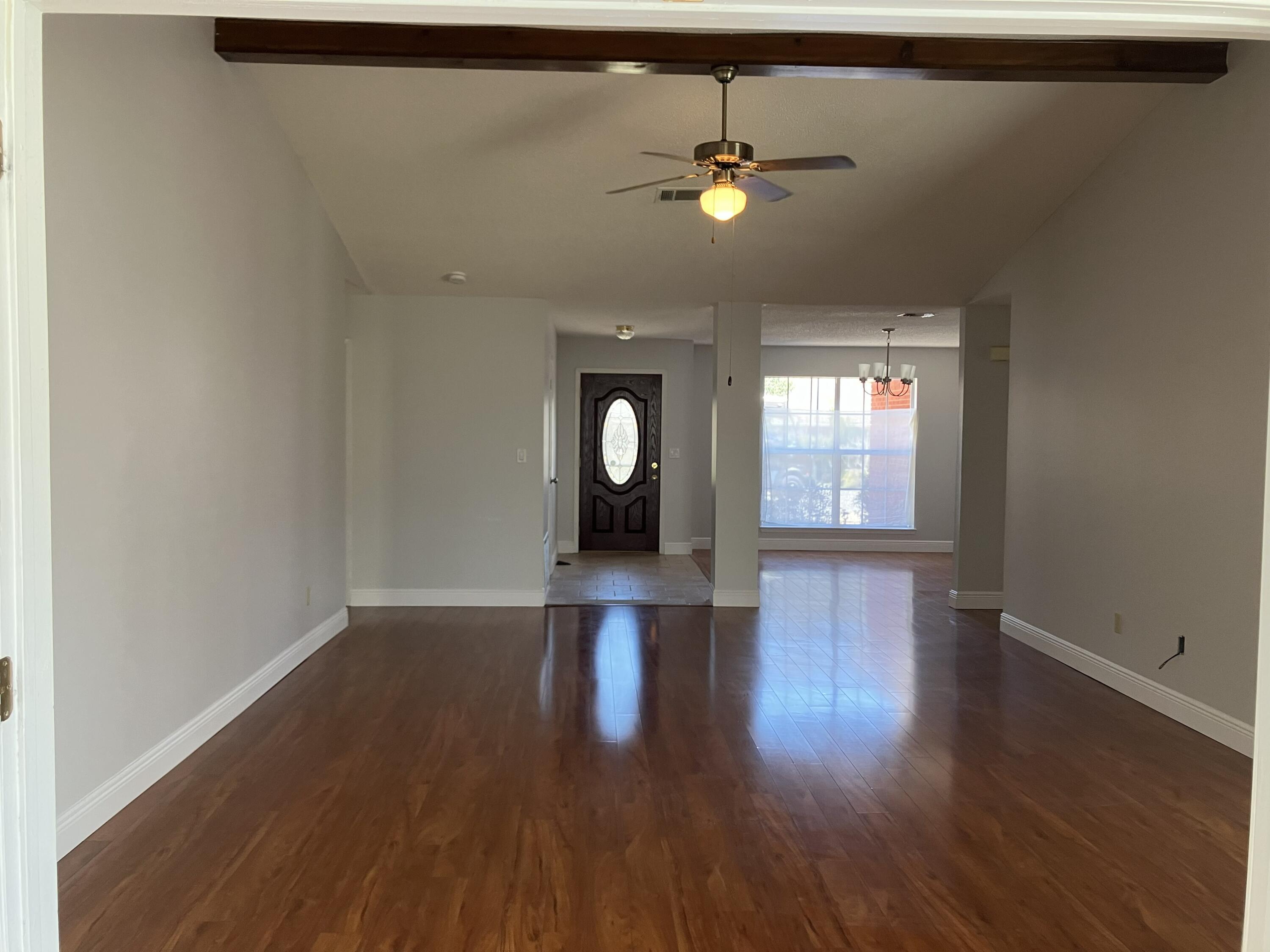 Bluewater Bay/Parkwood Lane Area - Residential Lease