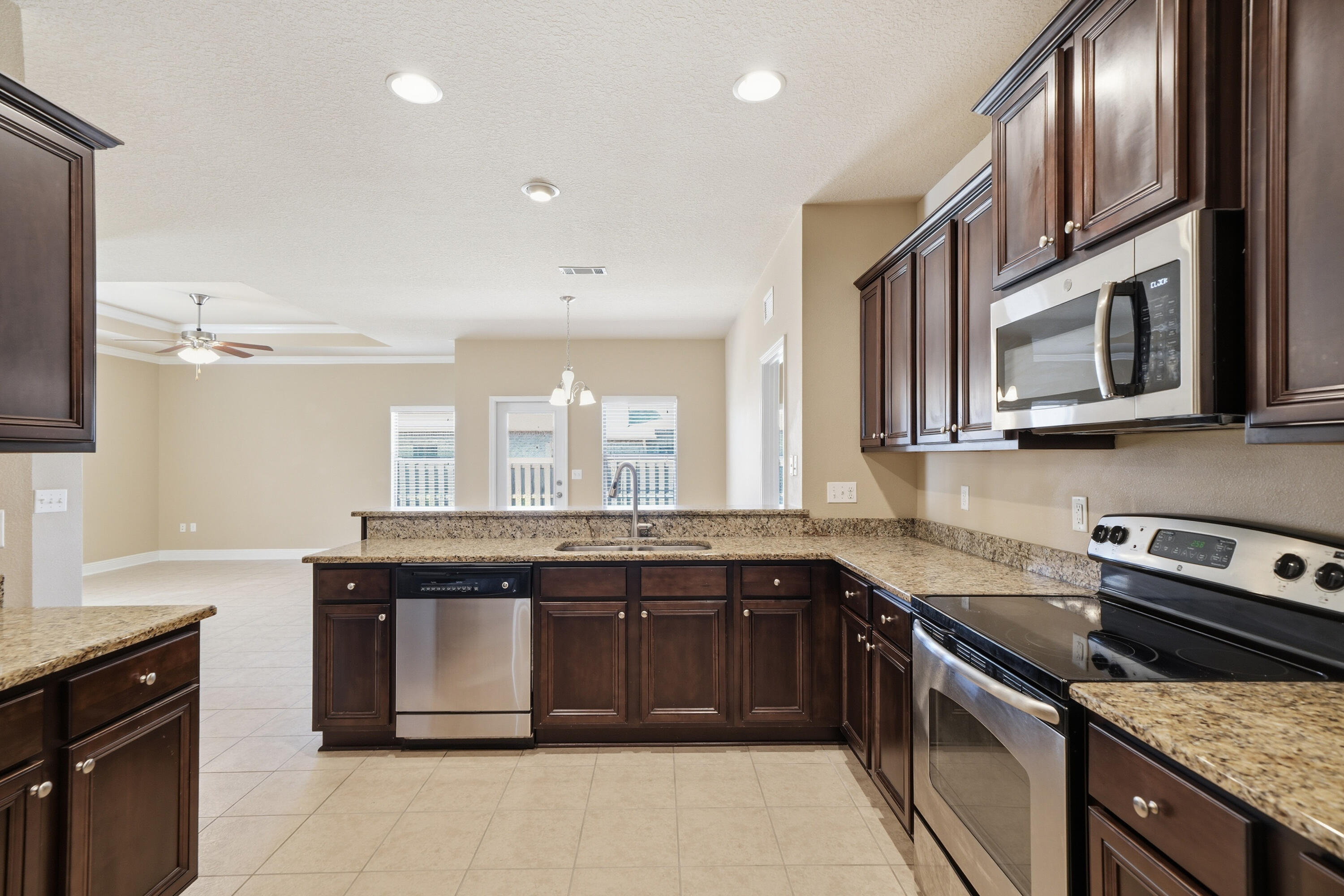 PEACH CREEK PH 1 - Residential