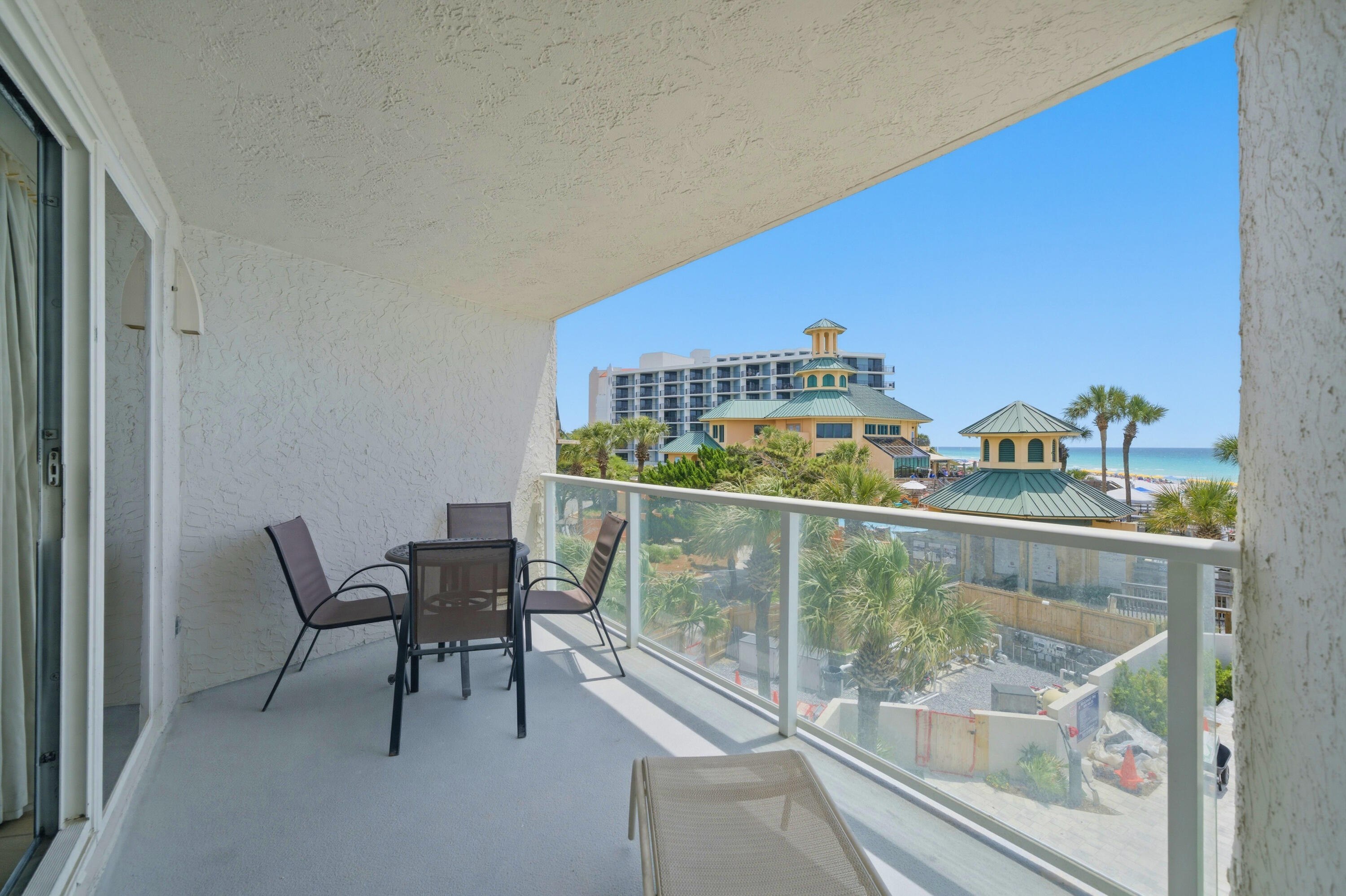 BEACHSIDE TWO - Residential