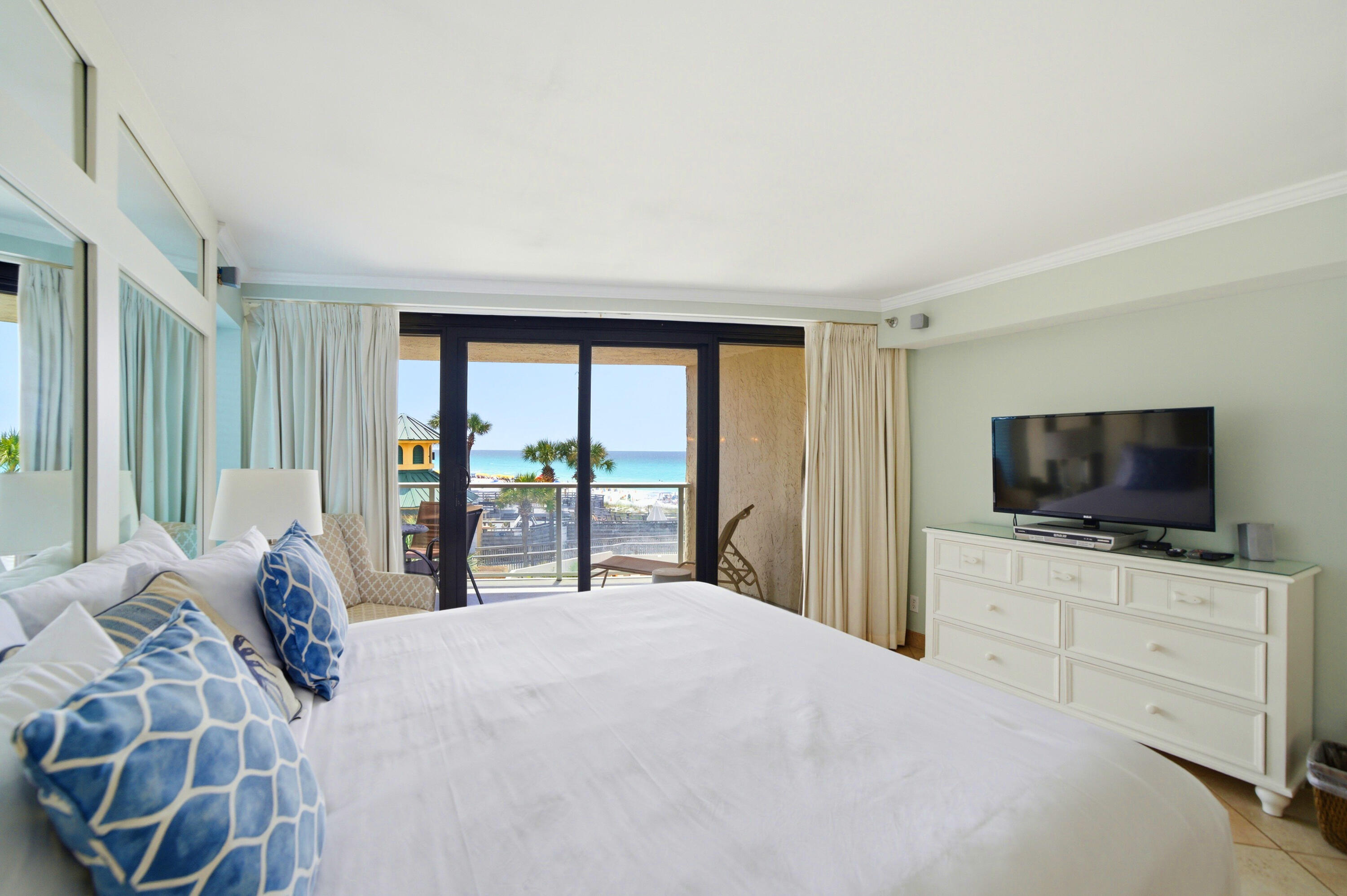 BEACHSIDE TWO - Residential