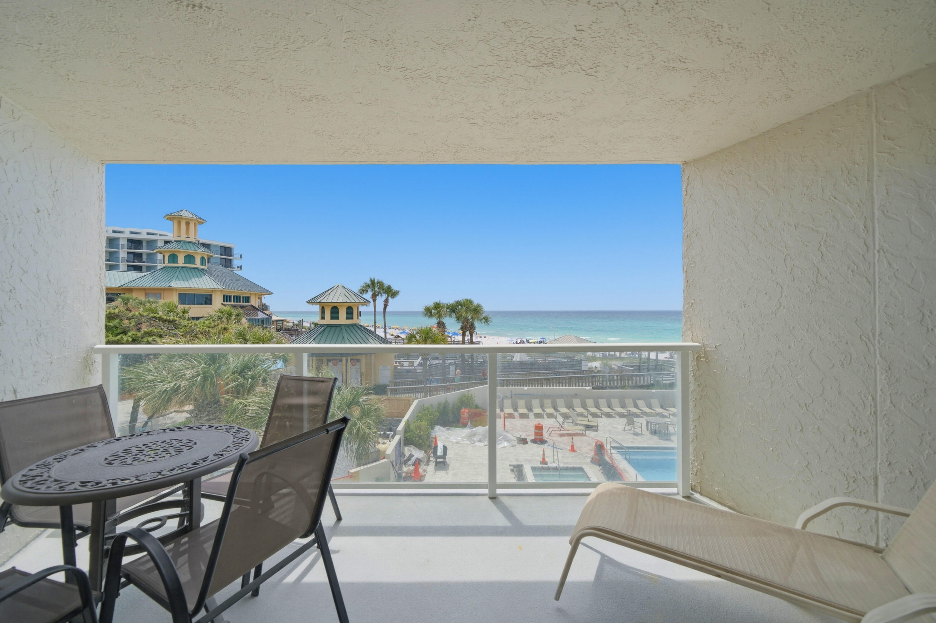 BEACHSIDE TWO - Residential