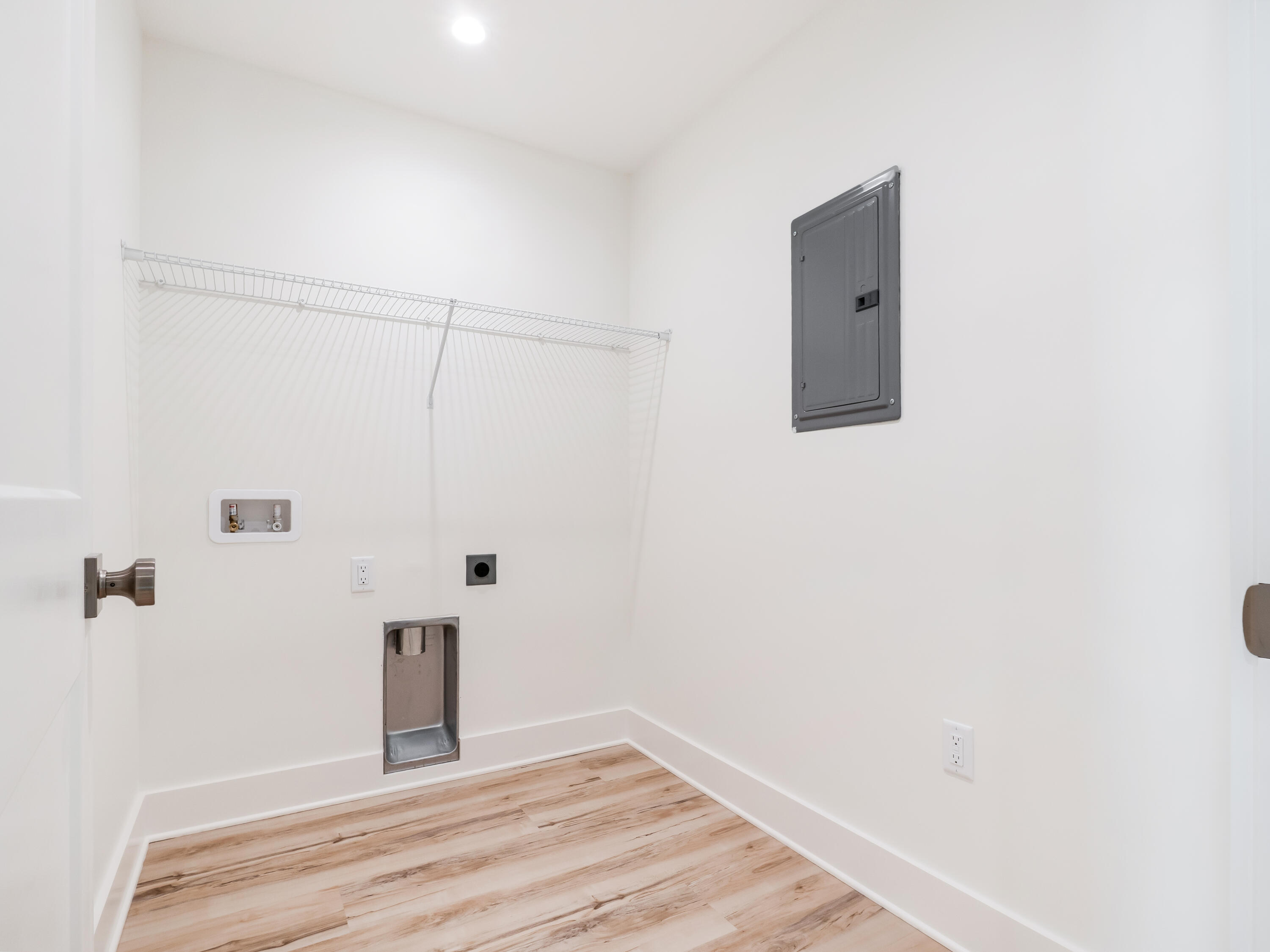 ENCHANTED ESTATES - Residential