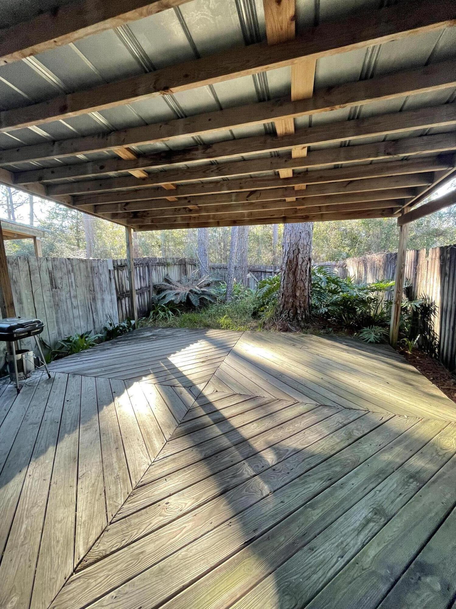 LONGLEAF HEIGHTS - Residential Lease