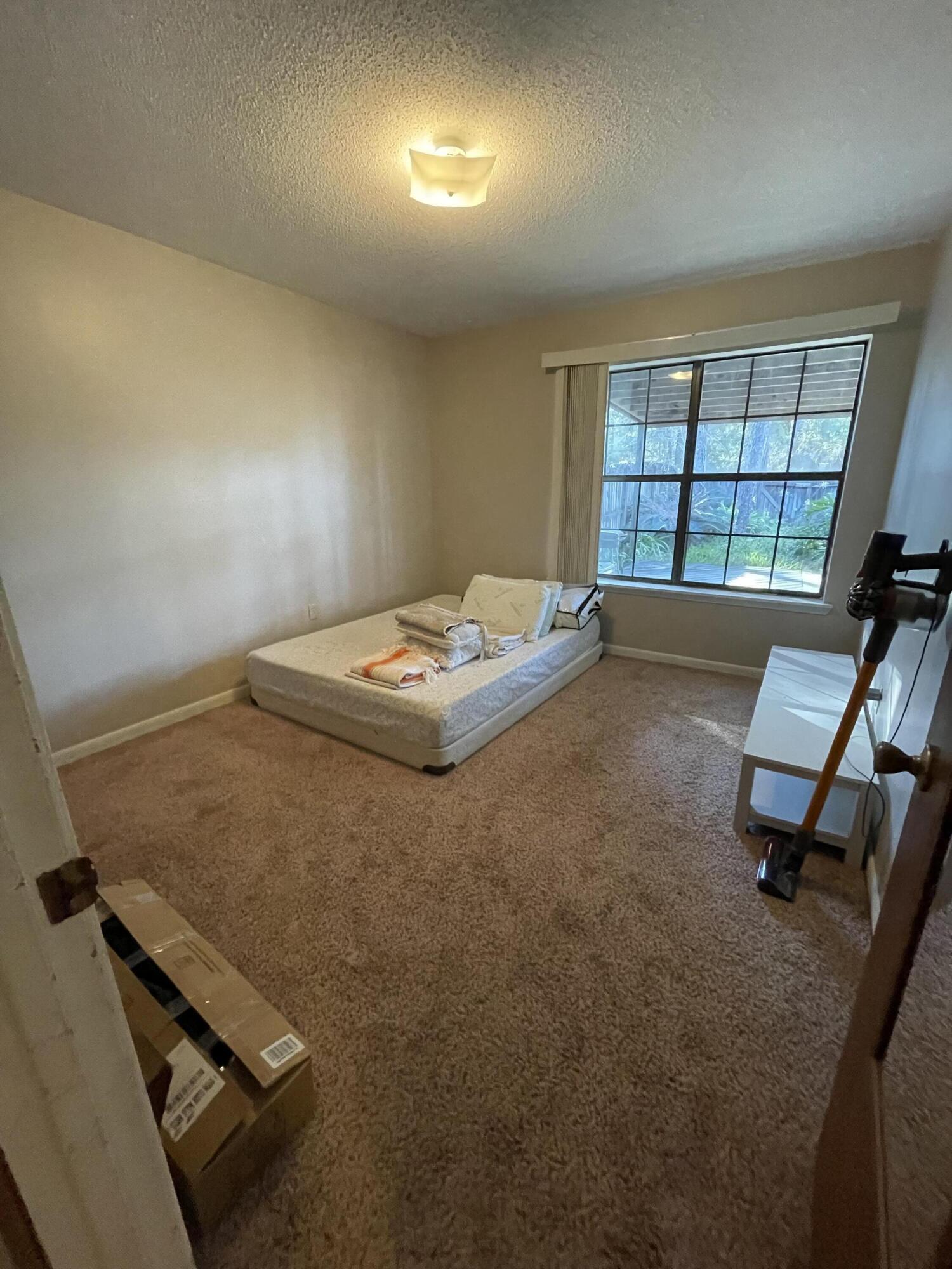 LONGLEAF HEIGHTS - Residential Lease