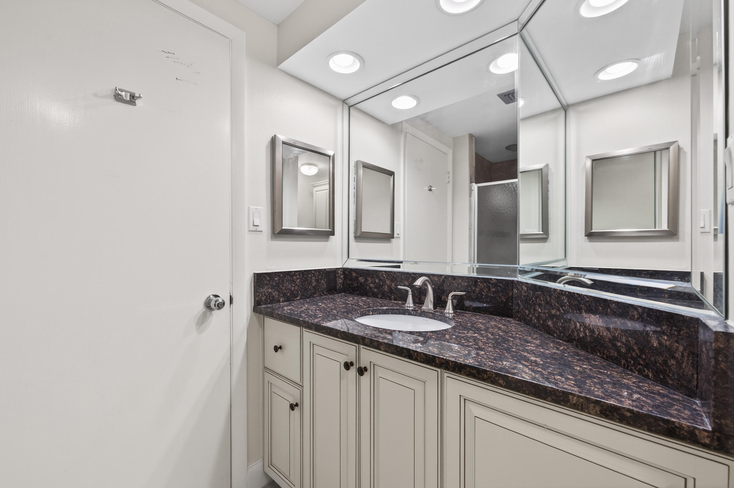 DESTIN SURFSIDE CONDO - Residential